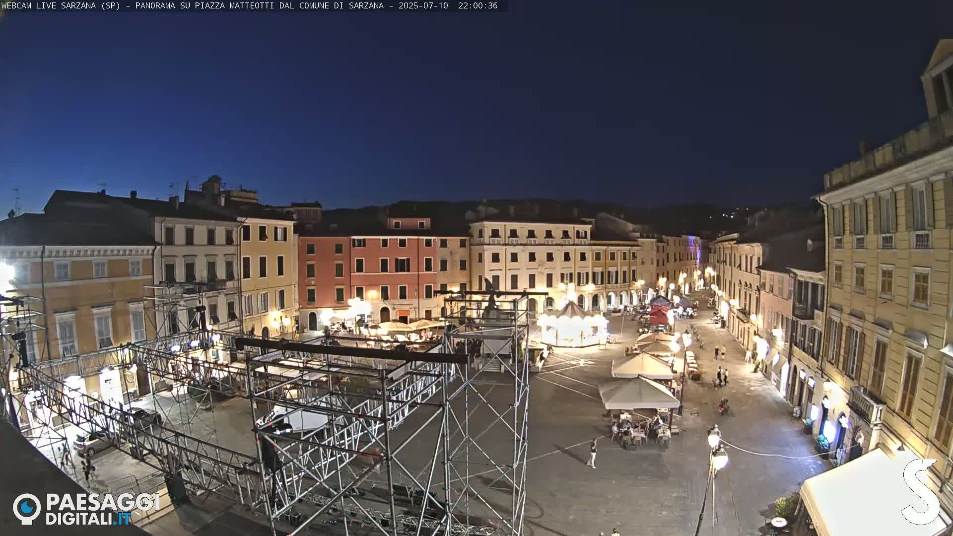 Sarzana, Piazza Matteotti Square Live Cam - La Spezia, Liguria, Italy