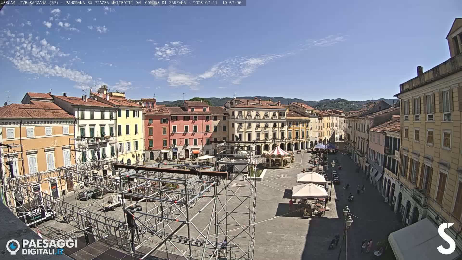 Sarzana, Piazza Matteotti Square Live Cam - La Spezia, Liguria, Italy