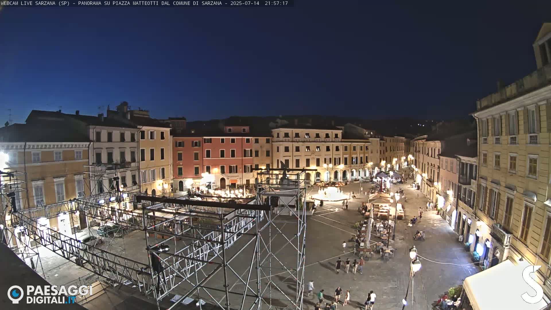 Sarzana, Piazza Matteotti Square Live Cam - La Spezia, Liguria, Italy