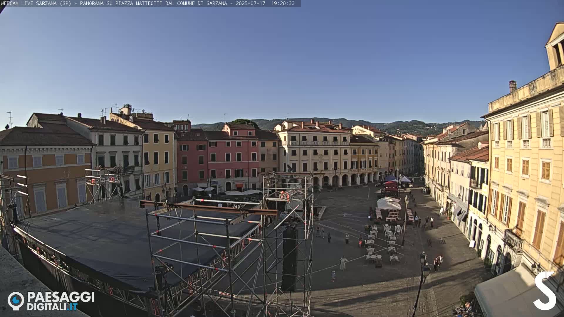 Sarzana, Piazza Matteotti Square Live Cam - La Spezia, Liguria, Italy