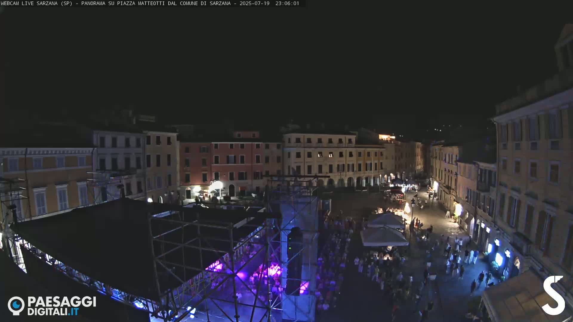 Sarzana, Piazza Matteotti Square Live Cam - La Spezia, Liguria, Italy