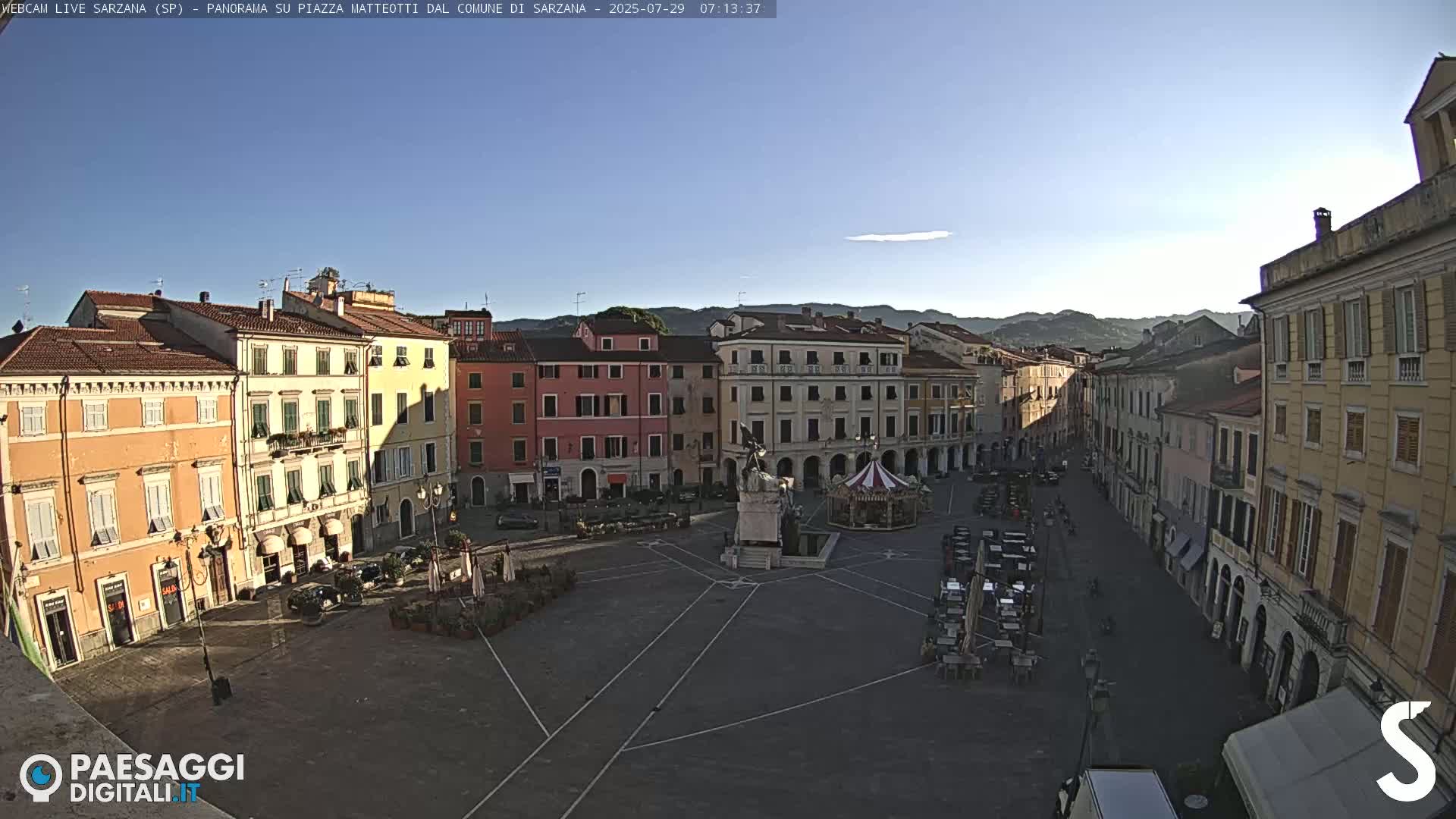 Sarzana, Piazza Matteotti Square Live Cam - La Spezia, Liguria, Italy