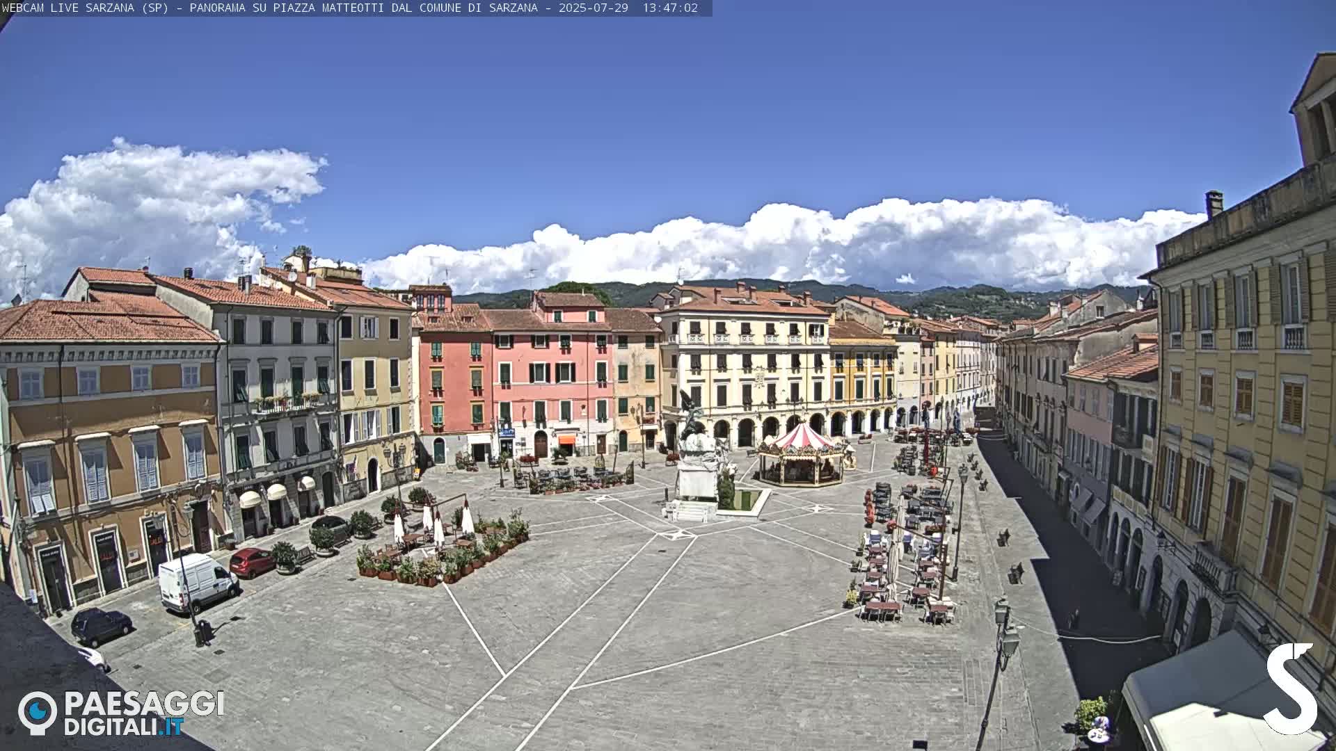 Sarzana, Piazza Matteotti Square Live Cam - La Spezia, Liguria, Italy