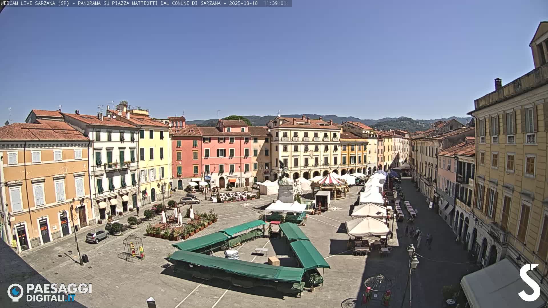 Sarzana, Piazza Matteotti Square Live Cam - La Spezia, Liguria, Italy