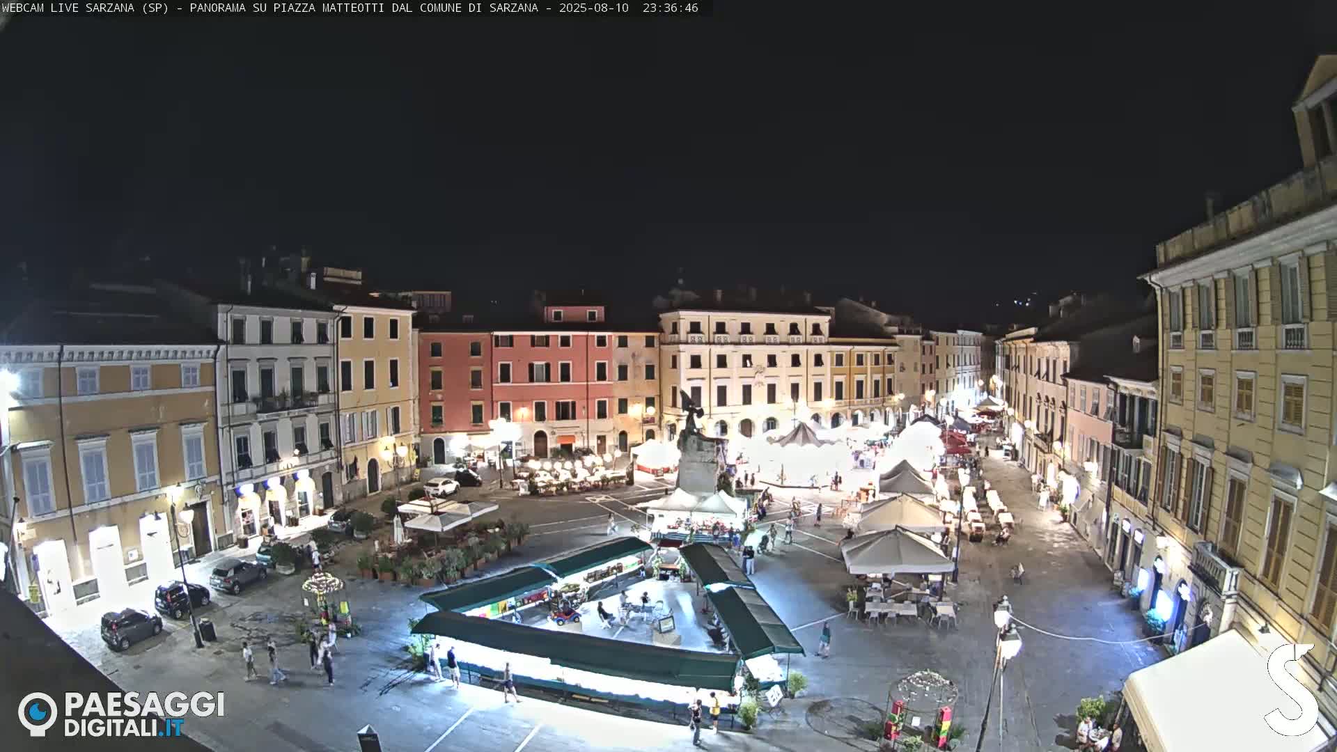 Sarzana, Piazza Matteotti Square Live Cam - La Spezia, Liguria, Italy