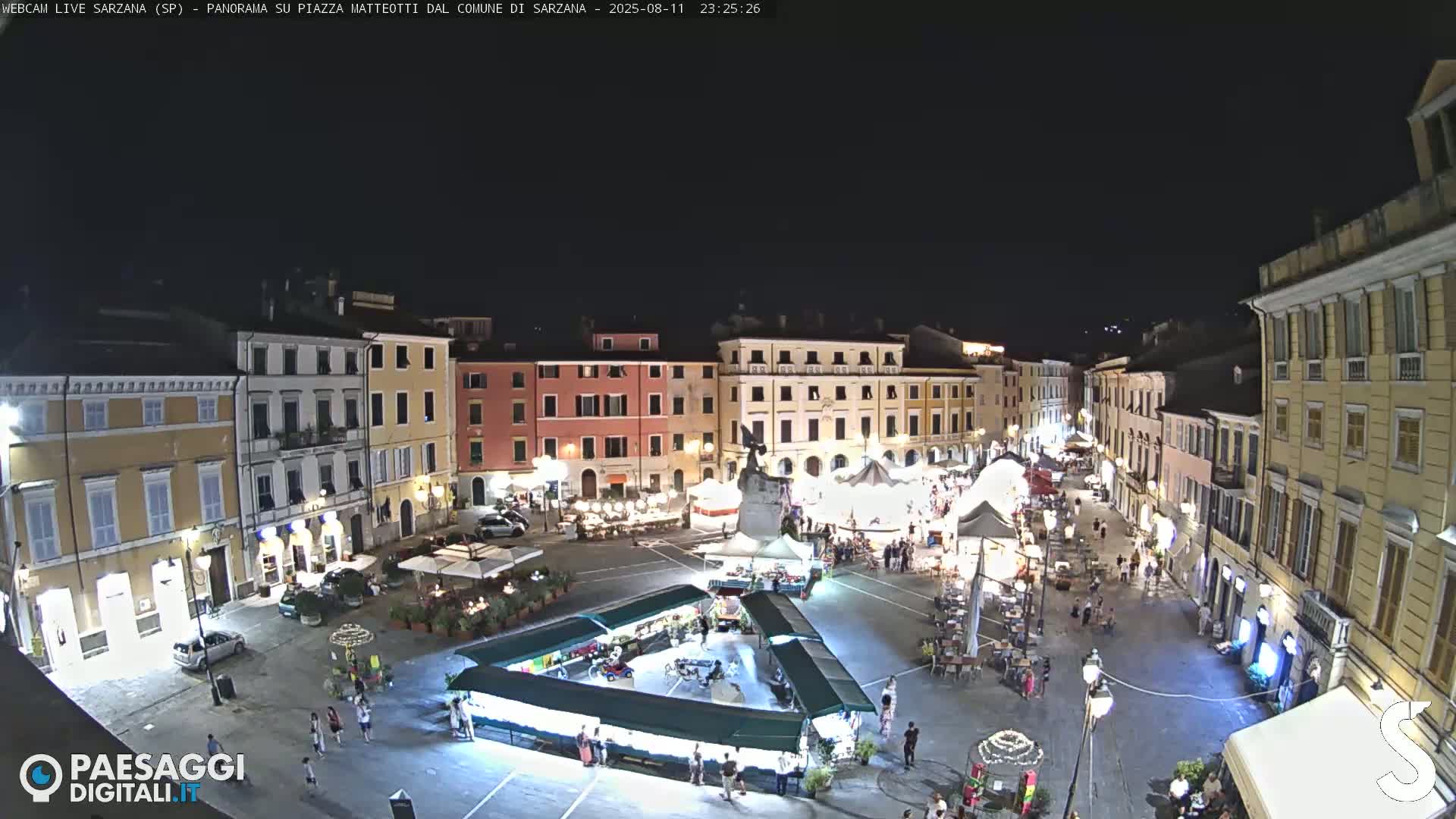 Sarzana, Piazza Matteotti Square Live Cam - La Spezia, Liguria, Italy