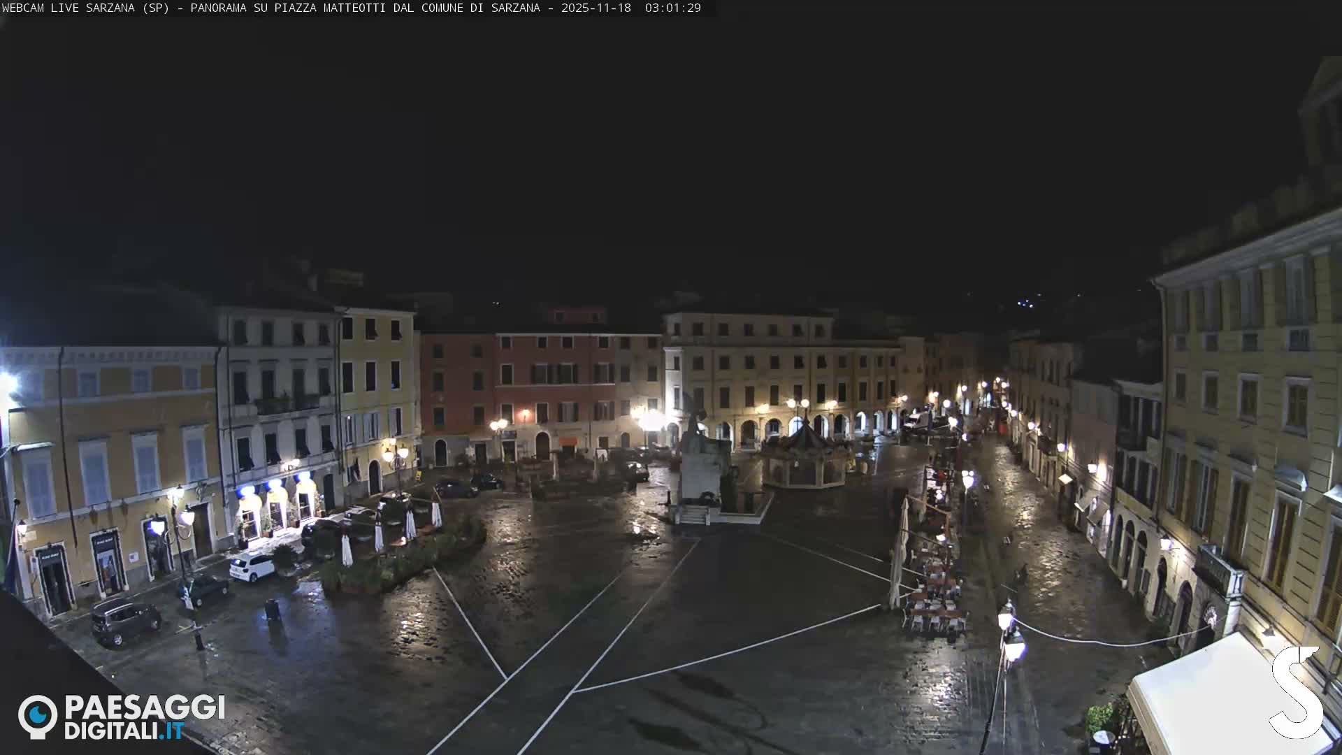 Sarzana, Piazza Matteotti Square Live Cam - La Spezia, Liguria, Italy