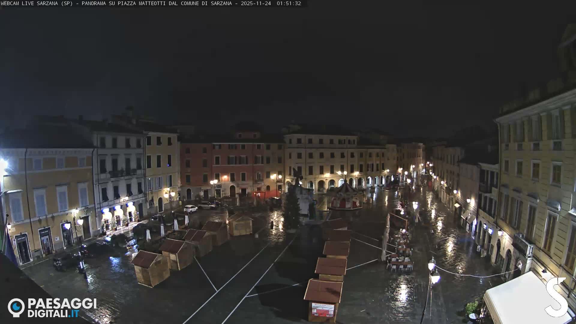 Sarzana, Piazza Matteotti Square Live Cam - La Spezia, Liguria, Italy