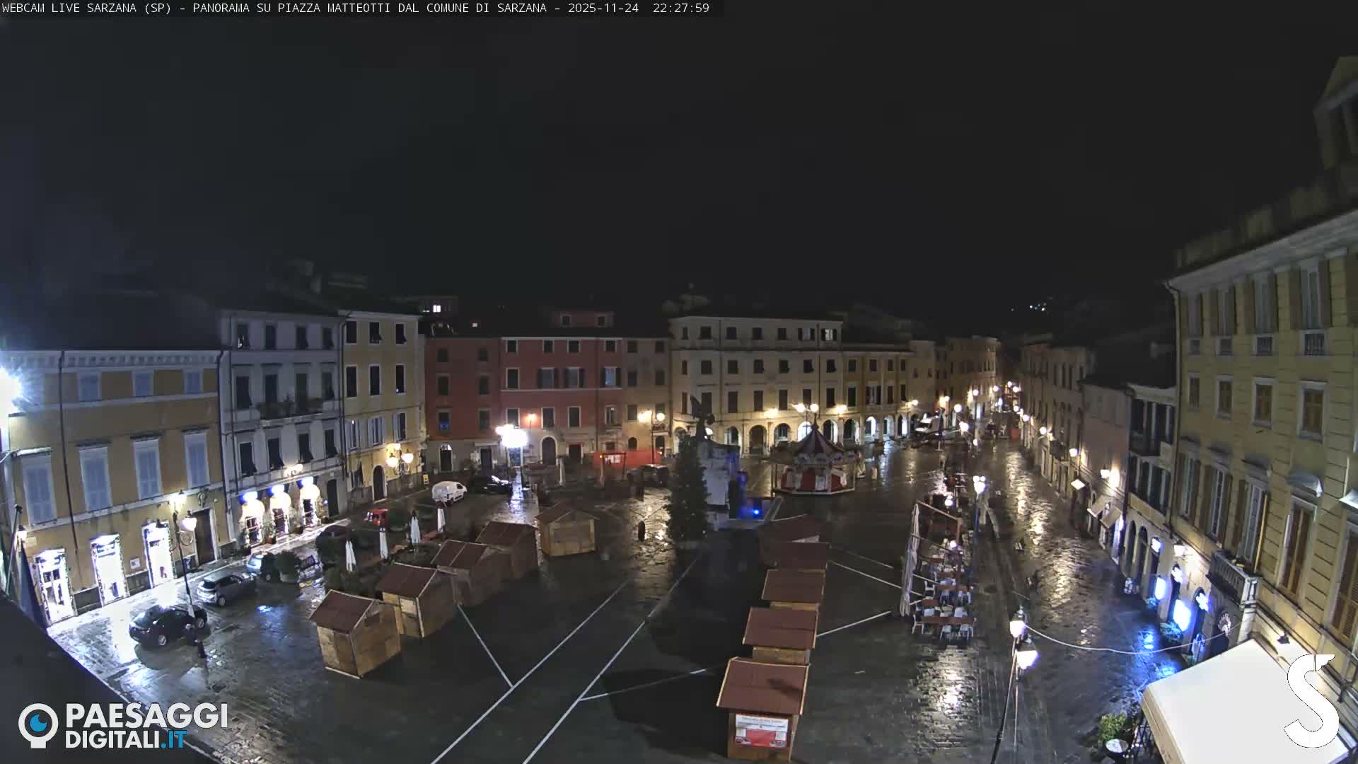 Sarzana, Piazza Matteotti Square Live Cam - La Spezia, Liguria, Italy