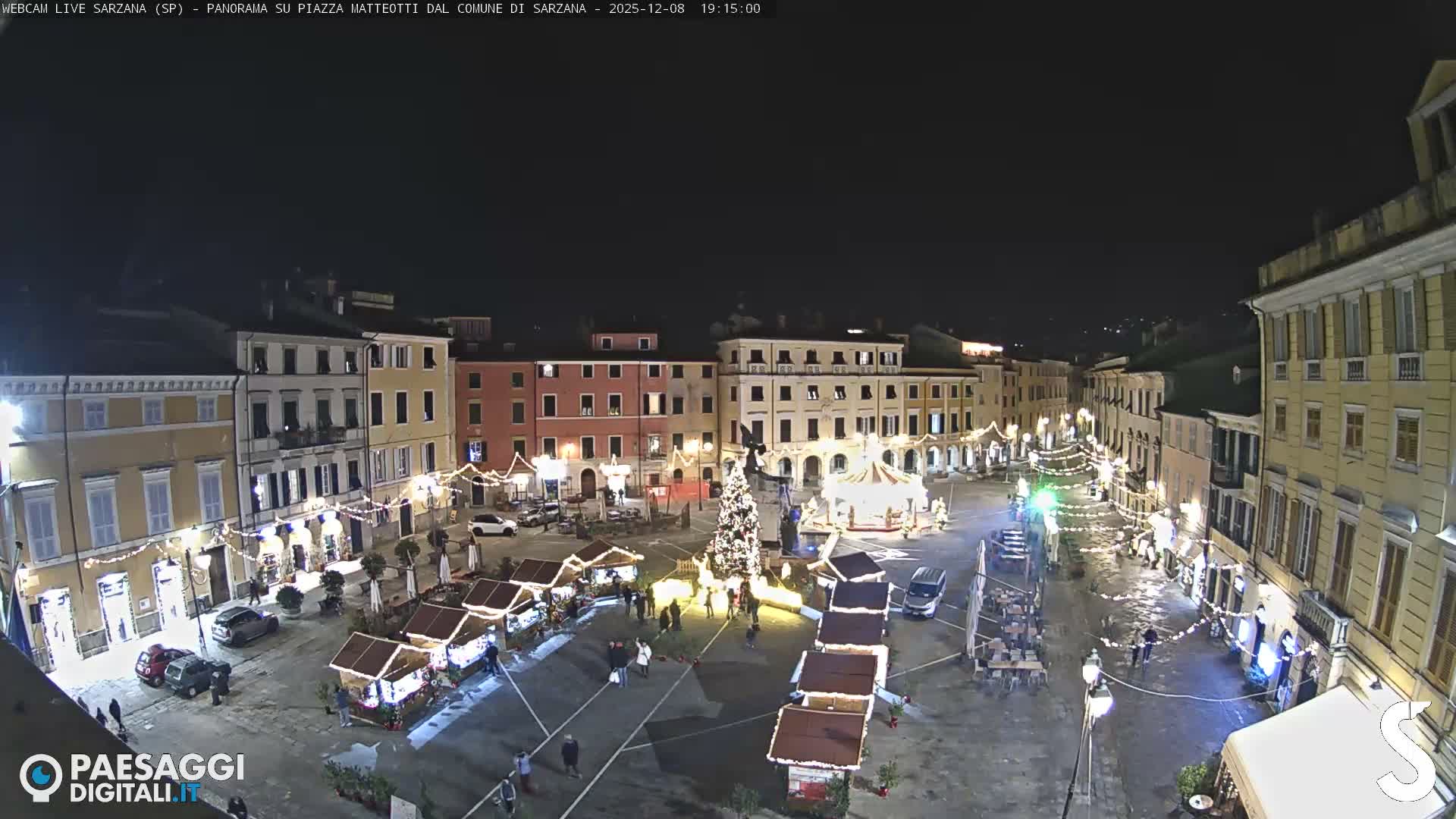 Sarzana, Piazza Matteotti Square Live Cam - La Spezia, Liguria, Italy