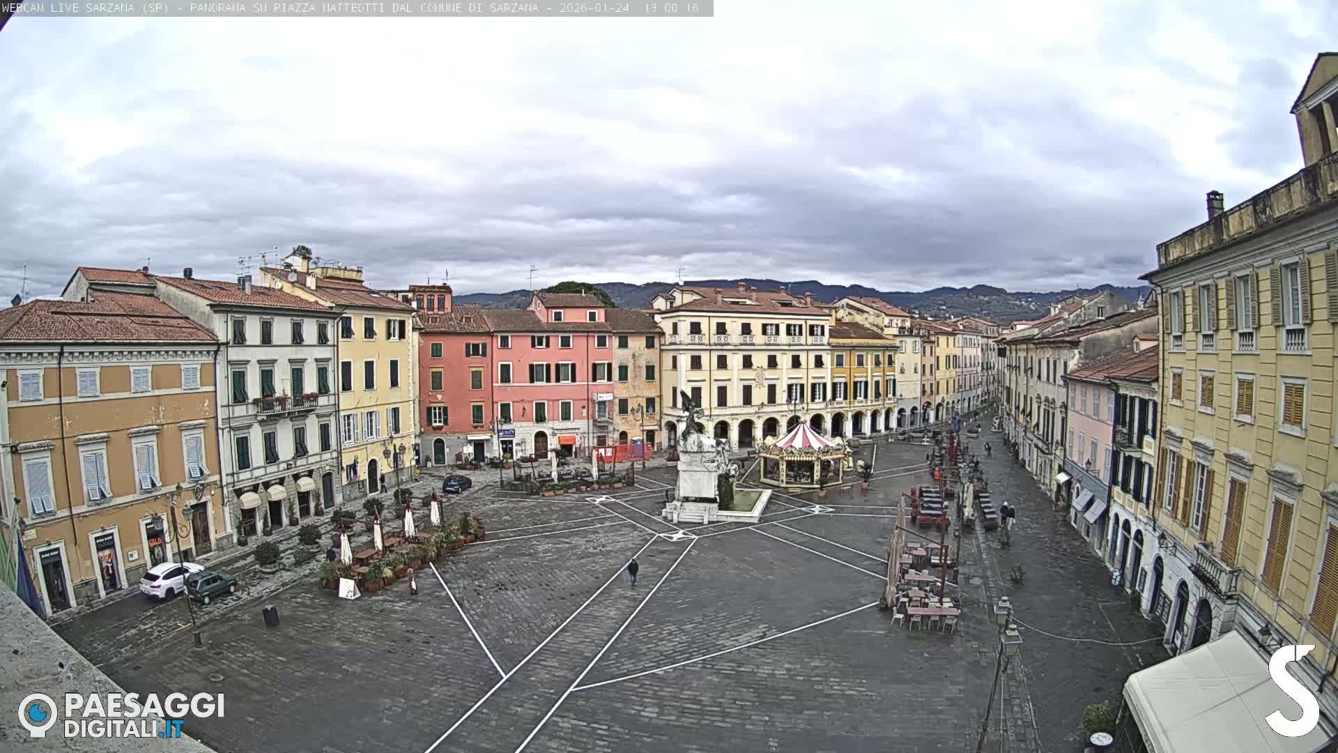 Sarzana, Piazza Matteotti Square Live Cam - La Spezia, Liguria, Italy