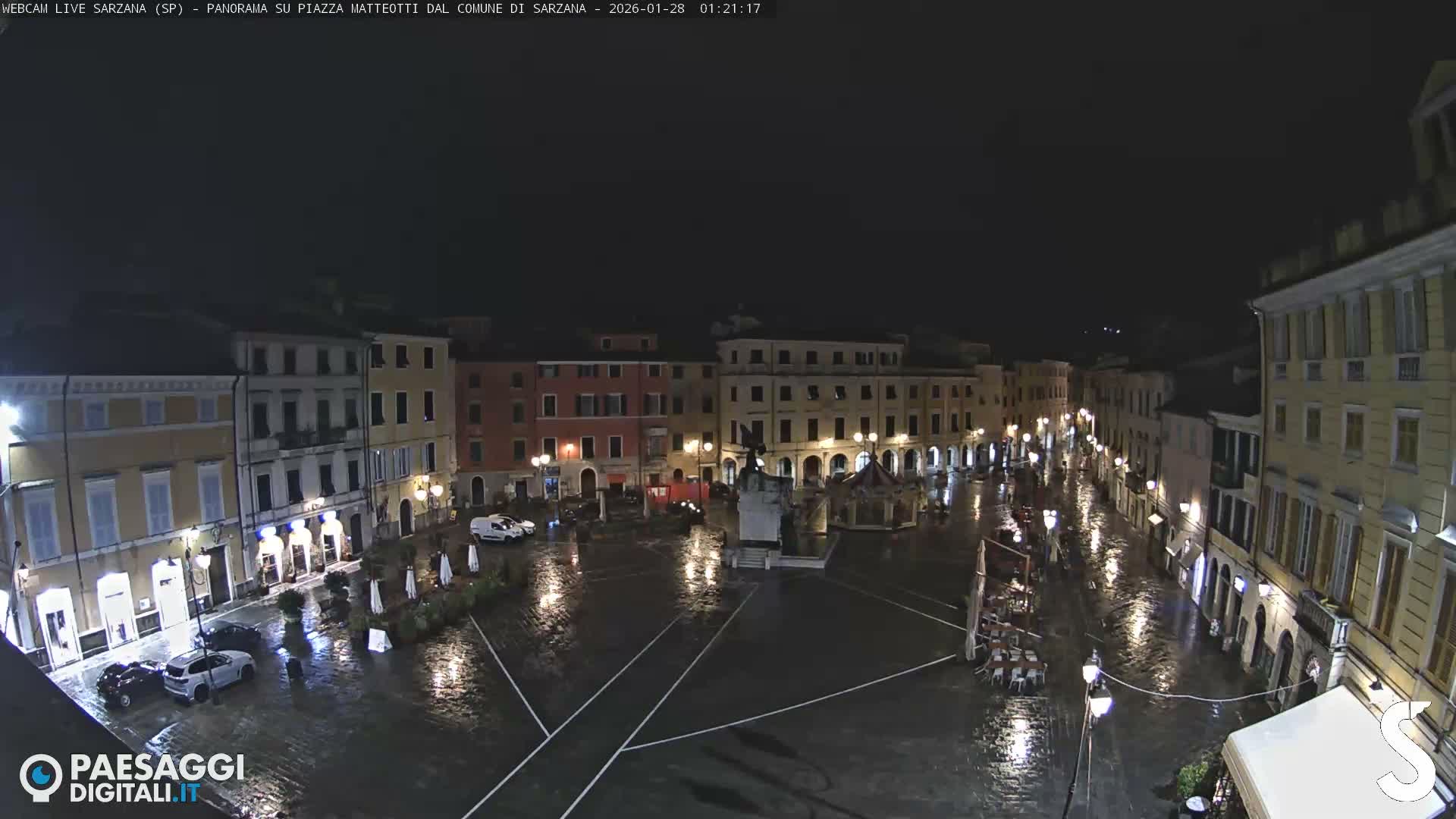 Sarzana, Piazza Matteotti Square Live Cam - La Spezia, Liguria, Italy