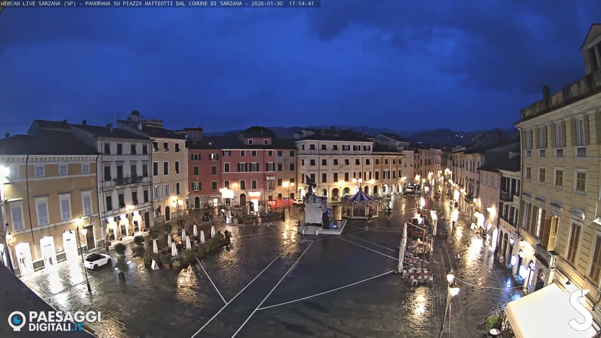Sarzana, Piazza Matteotti Square Live Cam - La Spezia, Liguria, Italy