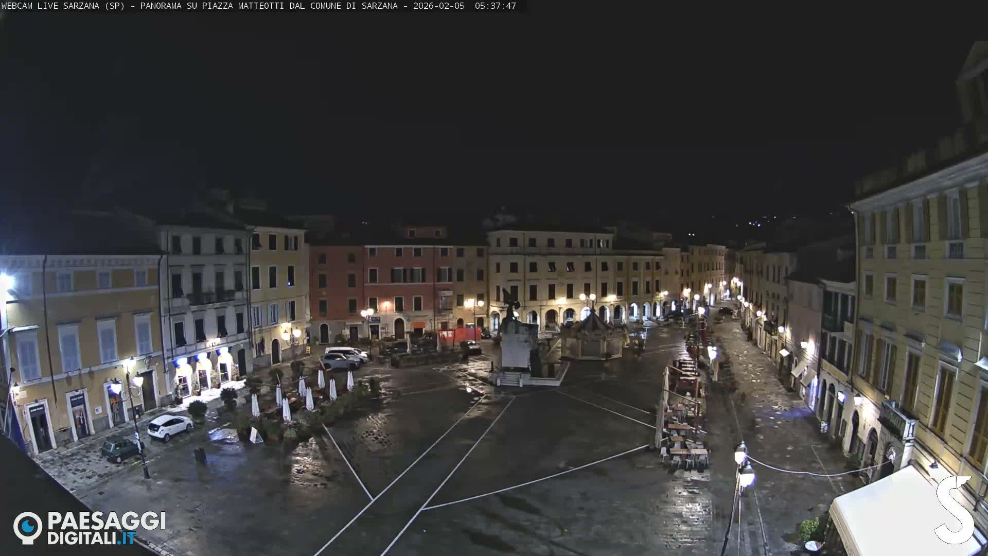 Sarzana, Piazza Matteotti Square Live Cam - La Spezia, Liguria, Italy