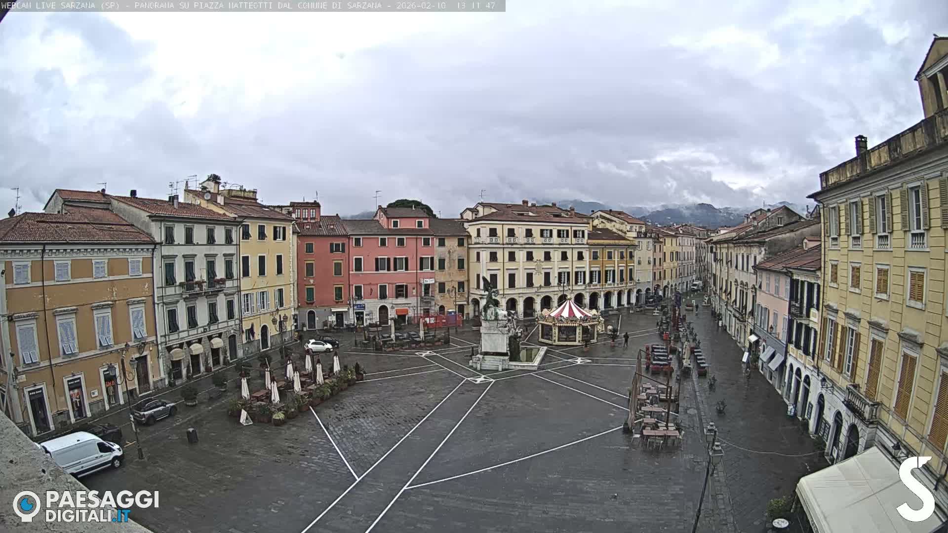 Sarzana, Piazza Matteotti Square Live Cam - La Spezia, Liguria, Italy