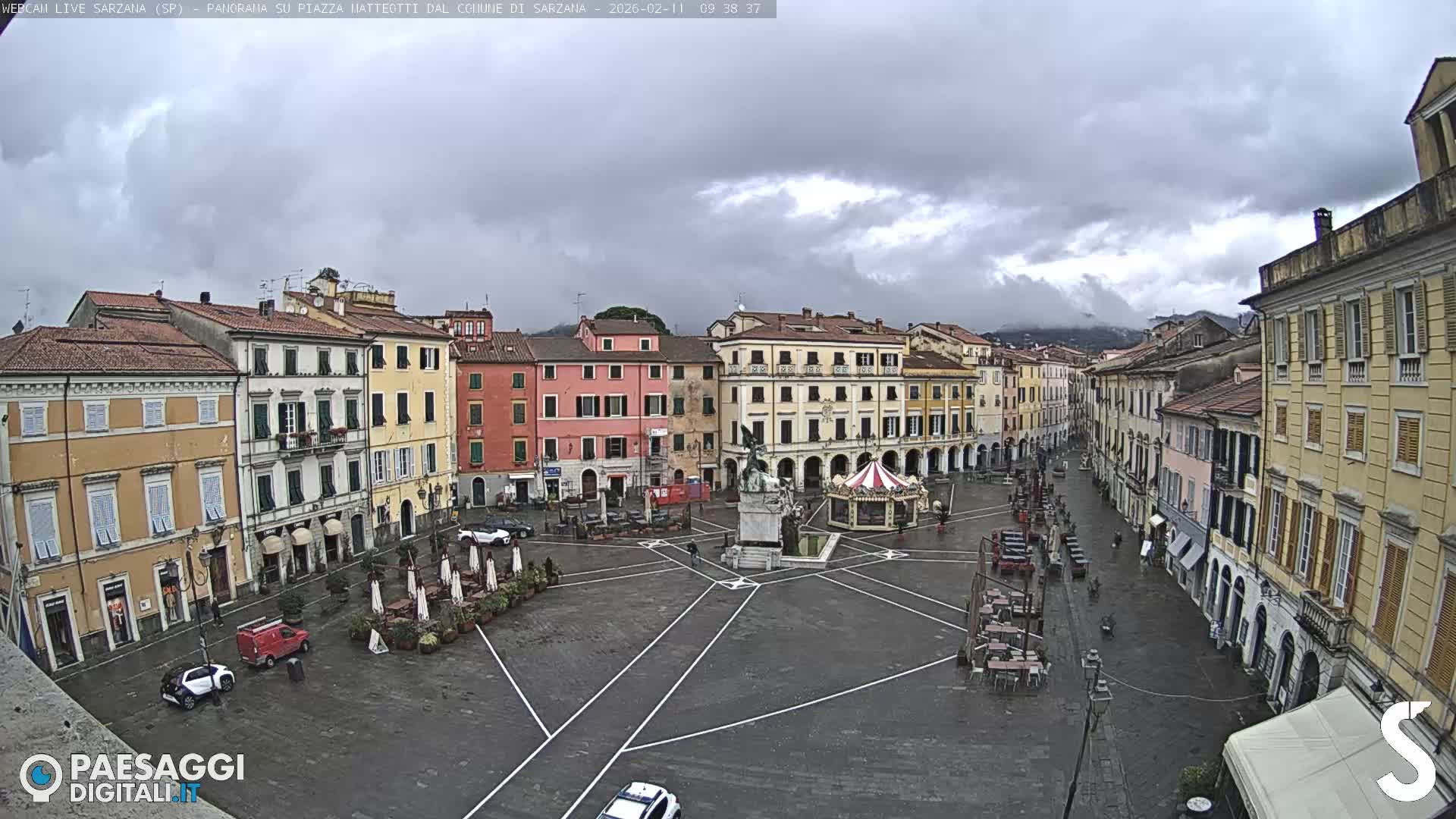 Sarzana, Piazza Matteotti Square Live Cam - La Spezia, Liguria, Italy