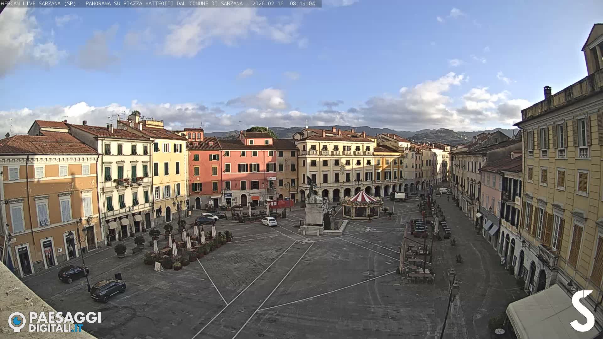 Sarzana, Piazza Matteotti Square Live Cam - La Spezia, Liguria, Italy