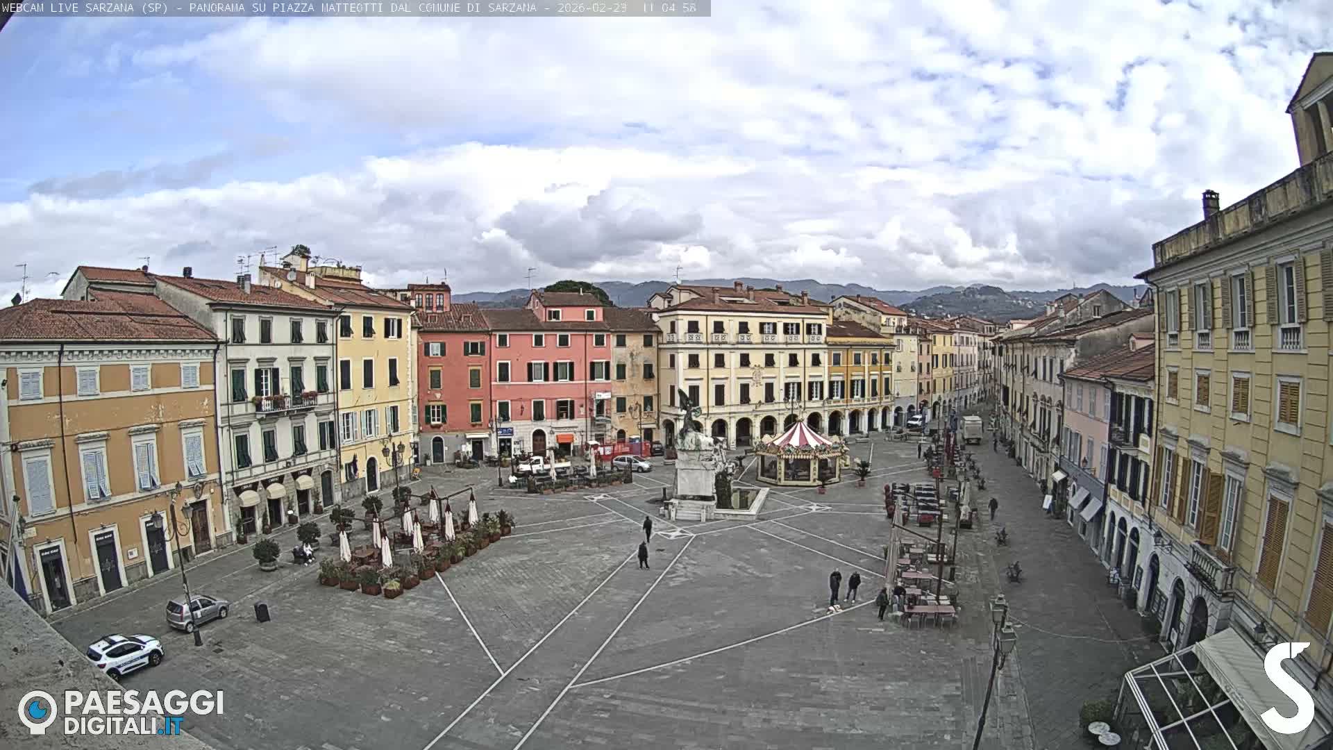 Sarzana, Piazza Matteotti Square Live Cam - La Spezia, Liguria, Italy