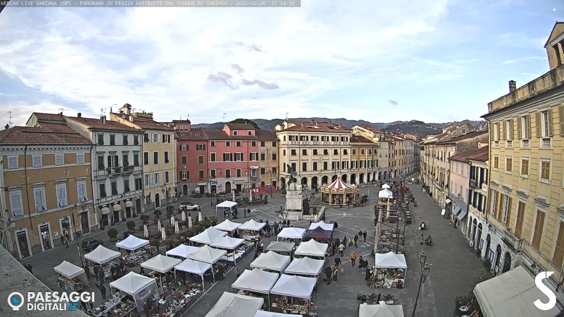 Sarzana, Piazza Matteotti Square Live Cam - La Spezia, Liguria, Italy
