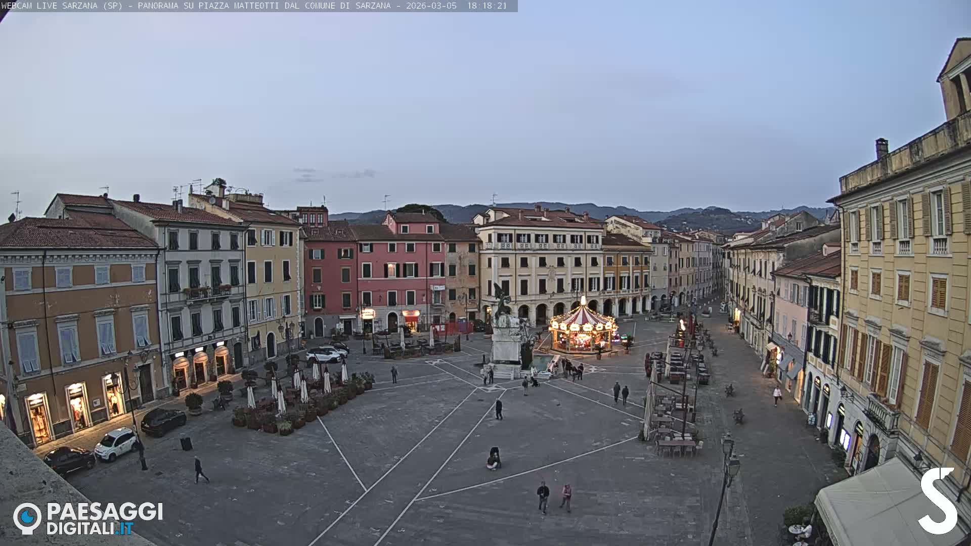 Sarzana, Piazza Matteotti Square Live Cam - La Spezia, Liguria, Italy