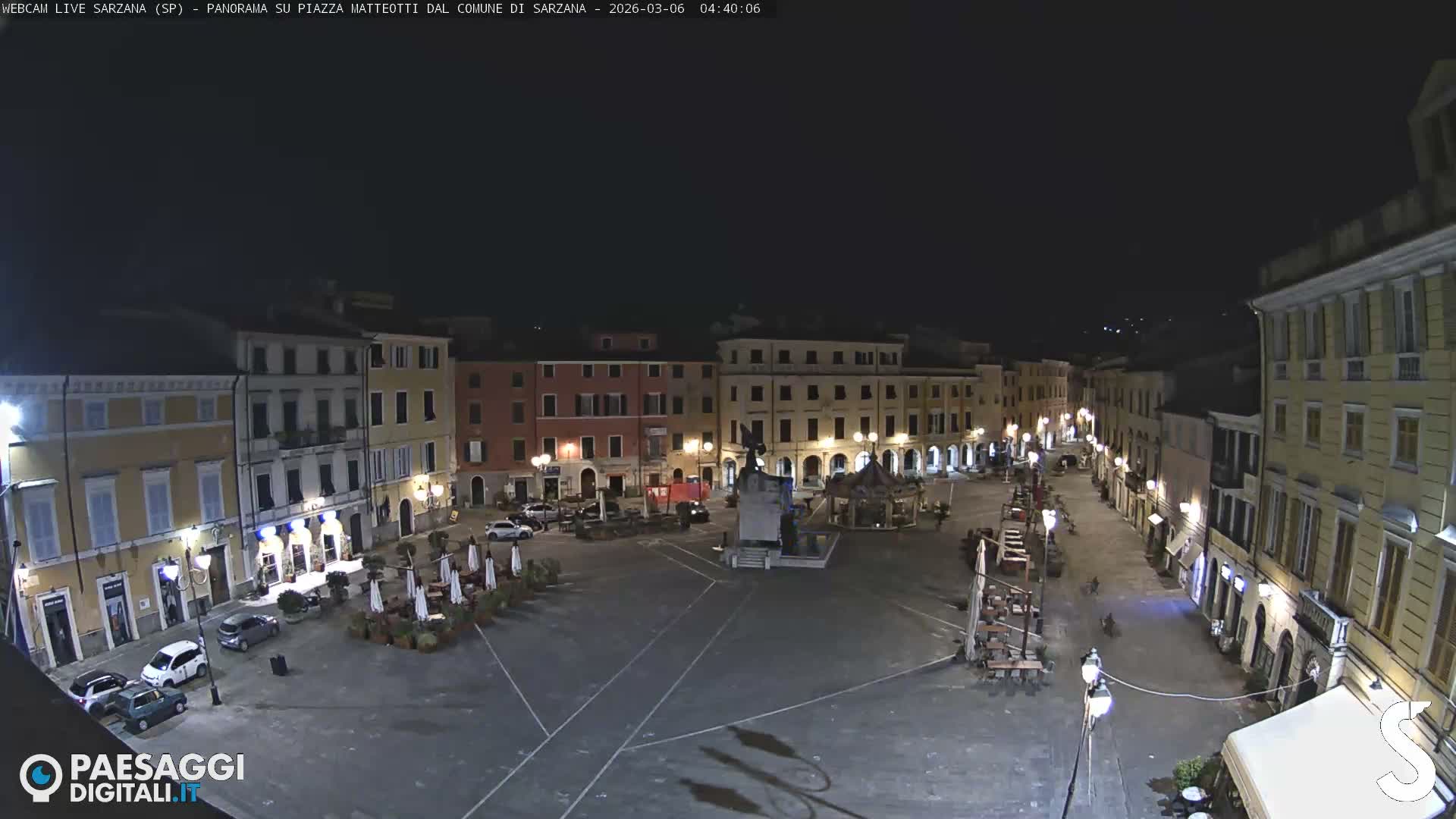 Sarzana, Piazza Matteotti Square Live Cam - La Spezia, Liguria, Italy