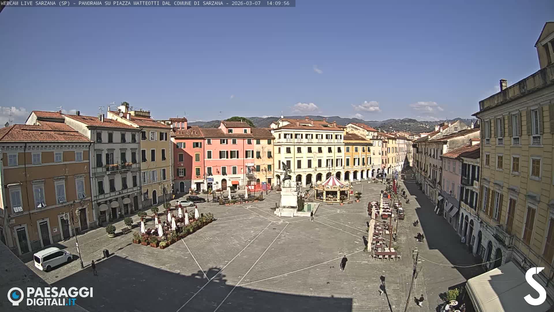 Sarzana, Piazza Matteotti Square Live Cam - La Spezia, Liguria, Italy