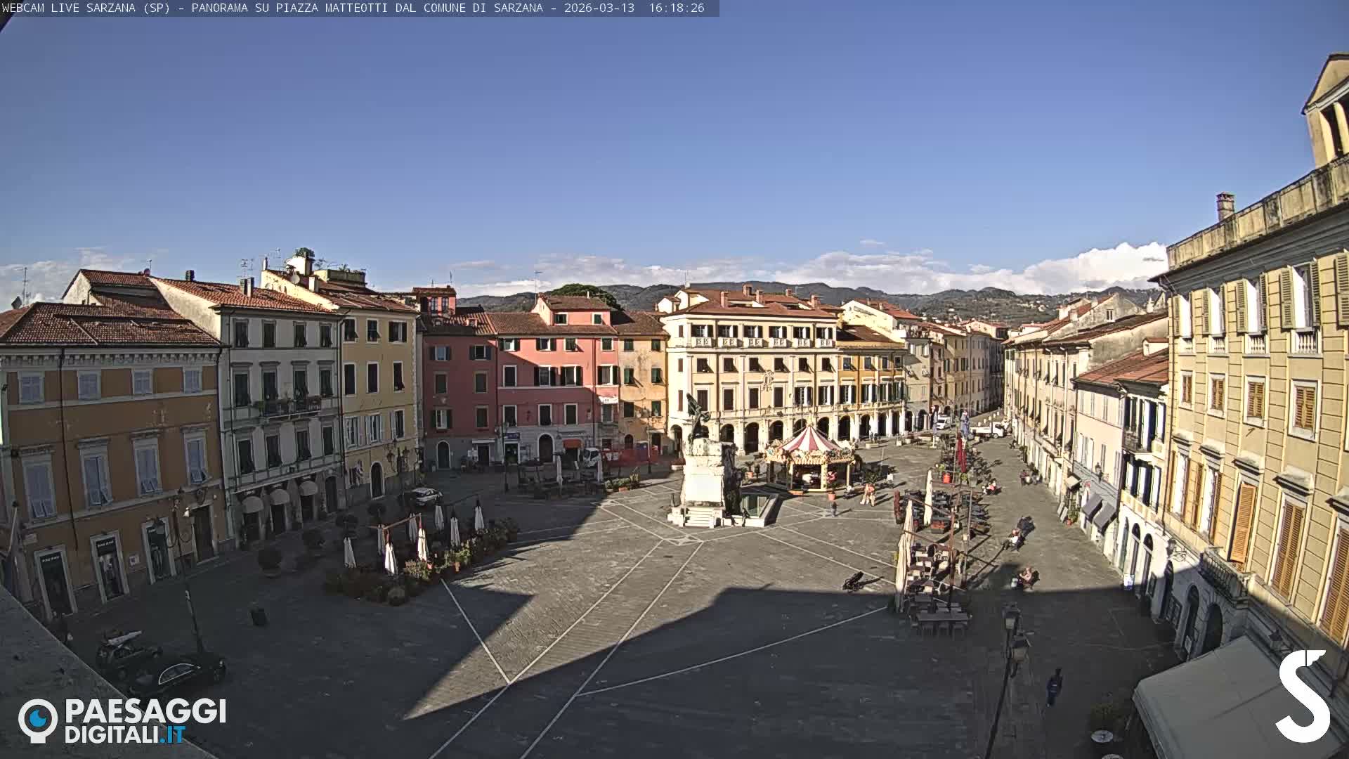 Sarzana, Piazza Matteotti Square Live Cam - La Spezia, Liguria, Italy