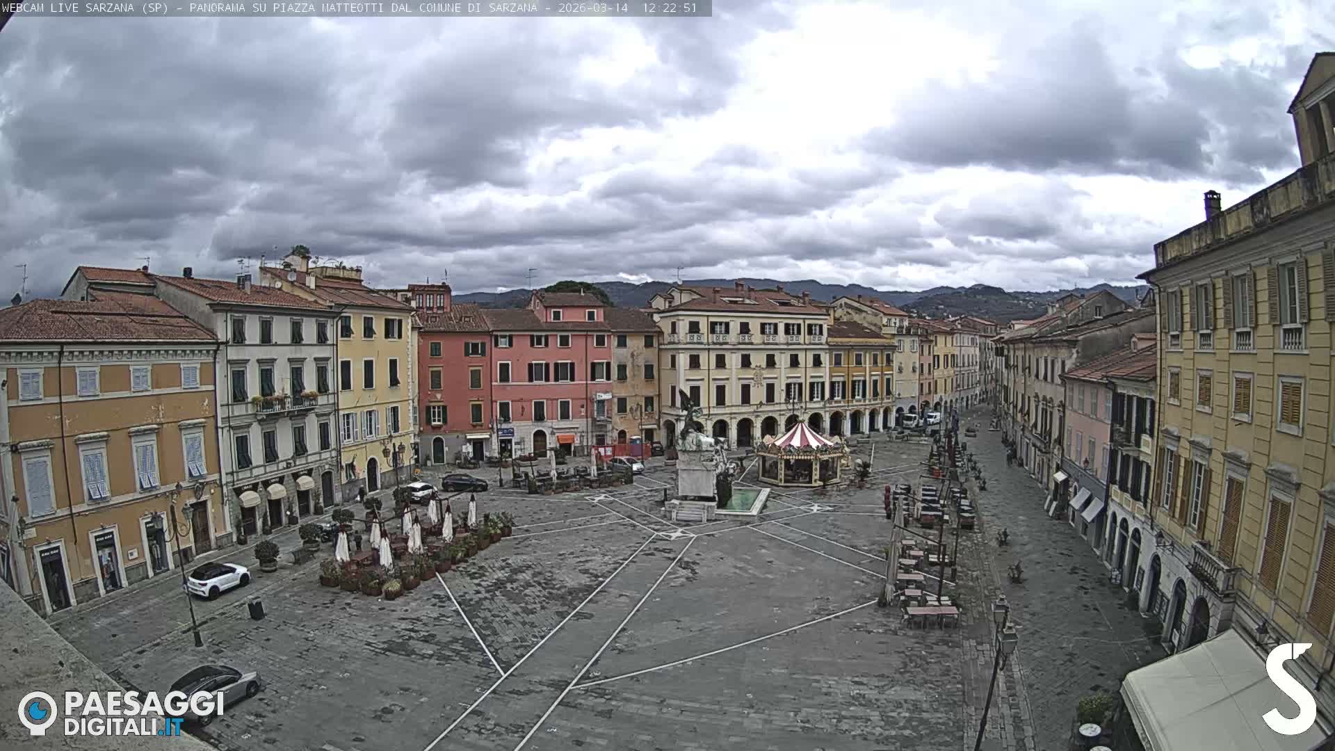 Sarzana, Piazza Matteotti Square Live Cam - La Spezia, Liguria, Italy