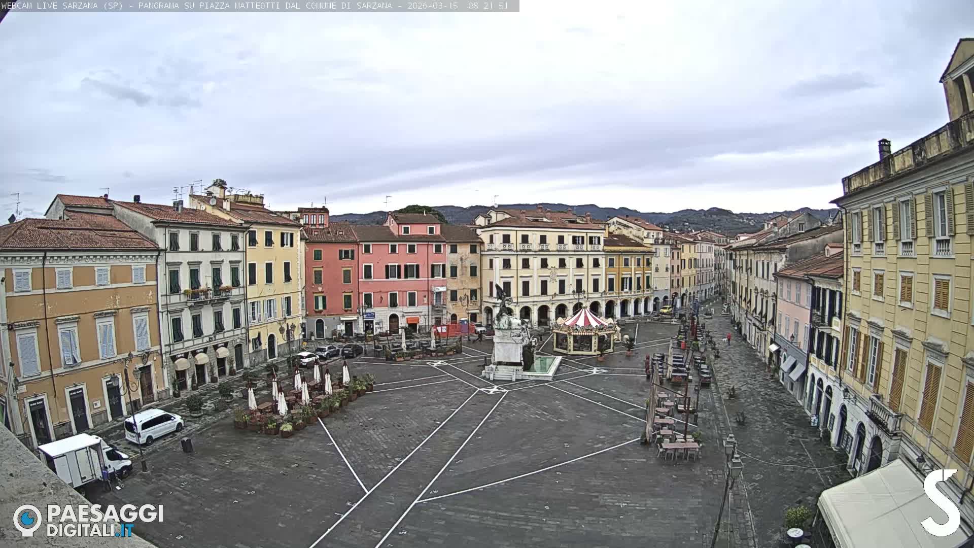 Sarzana, Piazza Matteotti Square Live Cam - La Spezia, Liguria, Italy