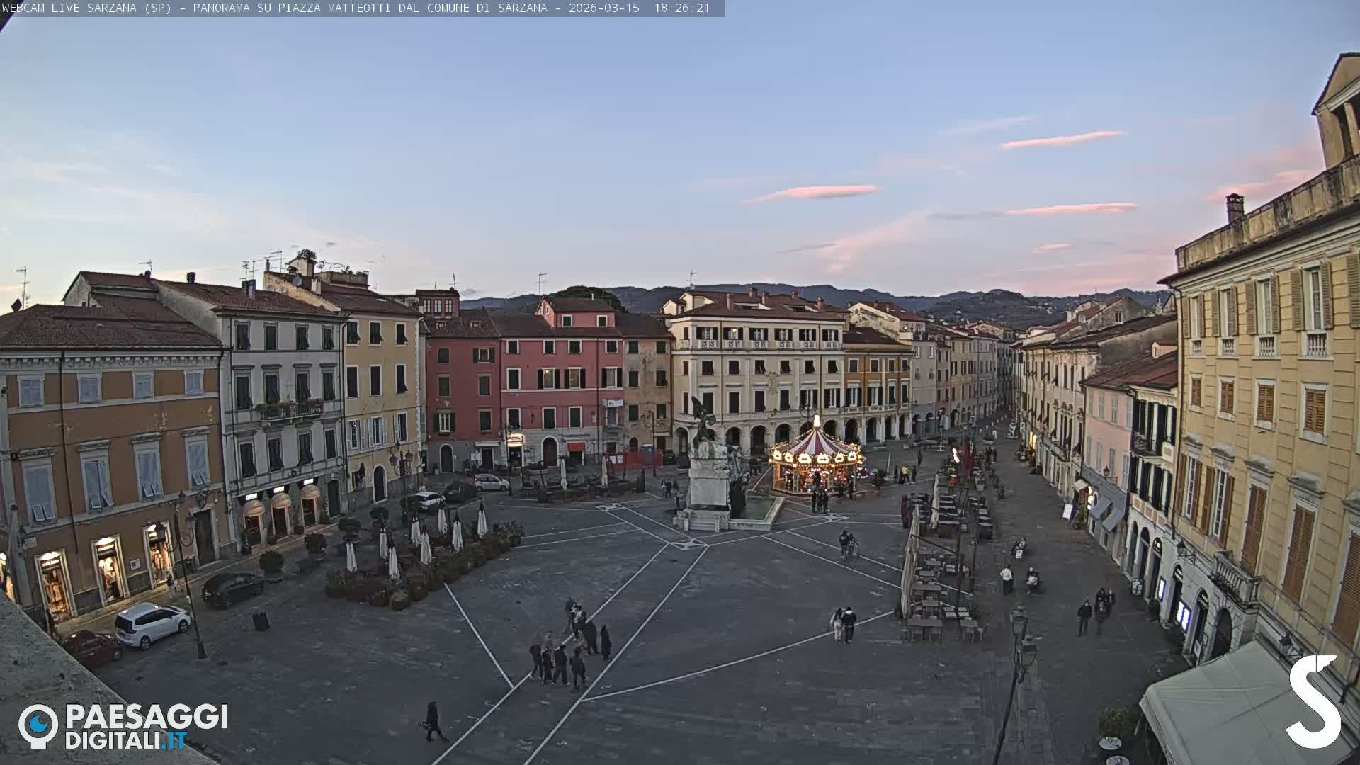 Sarzana, Piazza Matteotti Square Live Cam - La Spezia, Liguria, Italy