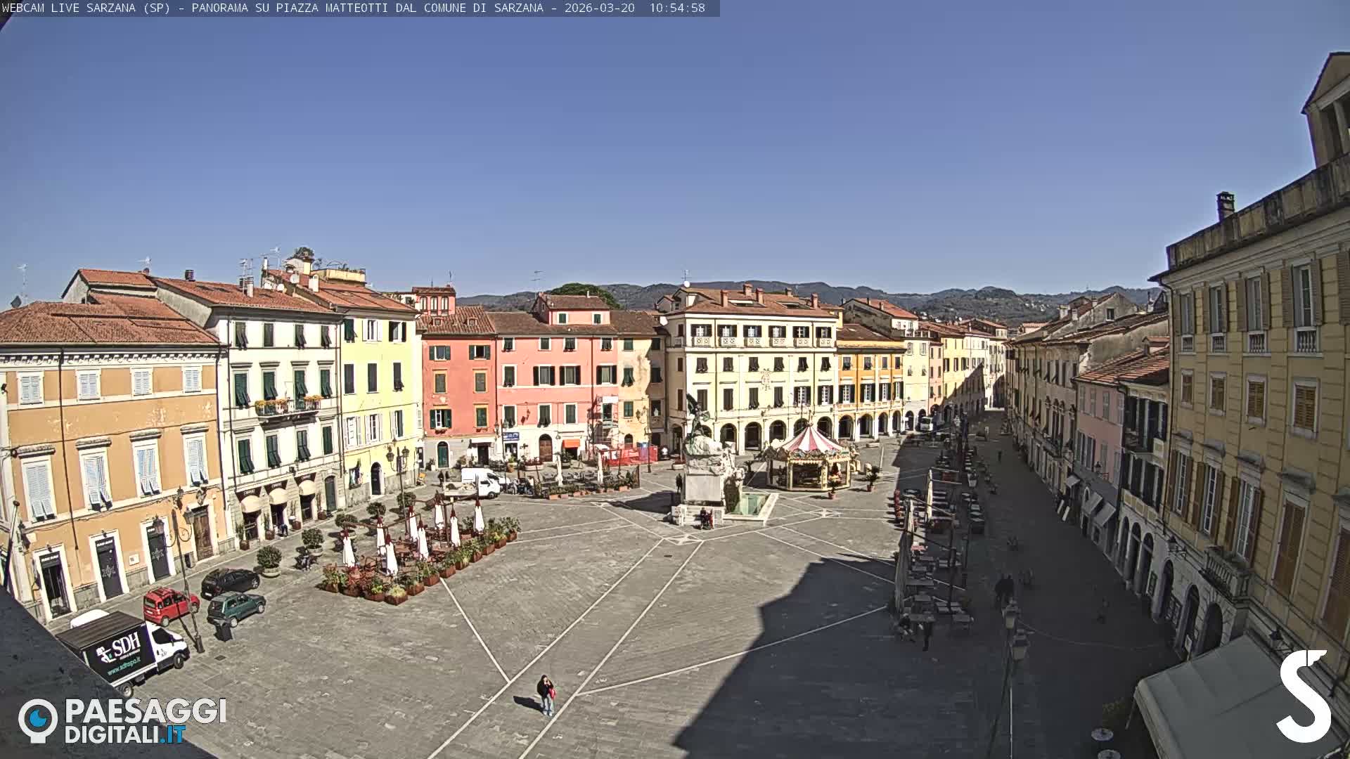 Sarzana, Piazza Matteotti Square Live Cam - La Spezia, Liguria, Italy