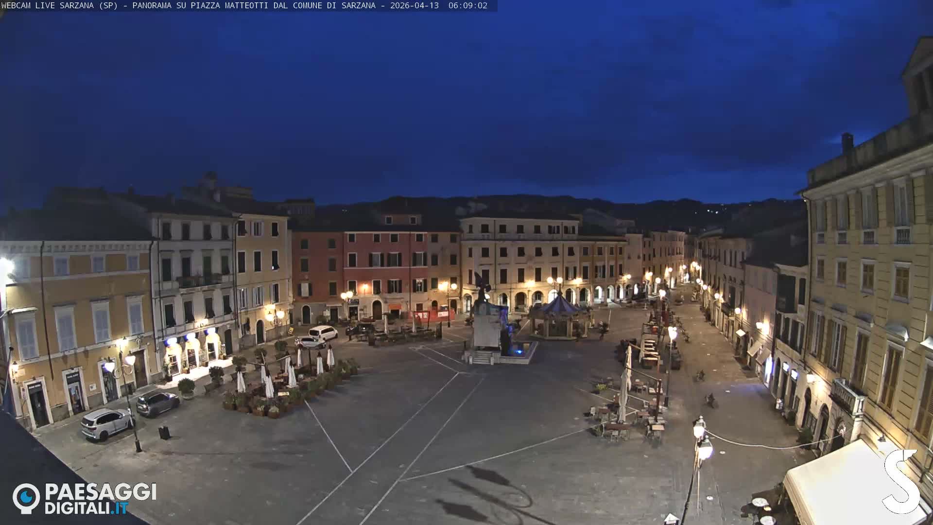 Sarzana, Piazza Matteotti Square Live Cam - La Spezia, Liguria, Italy