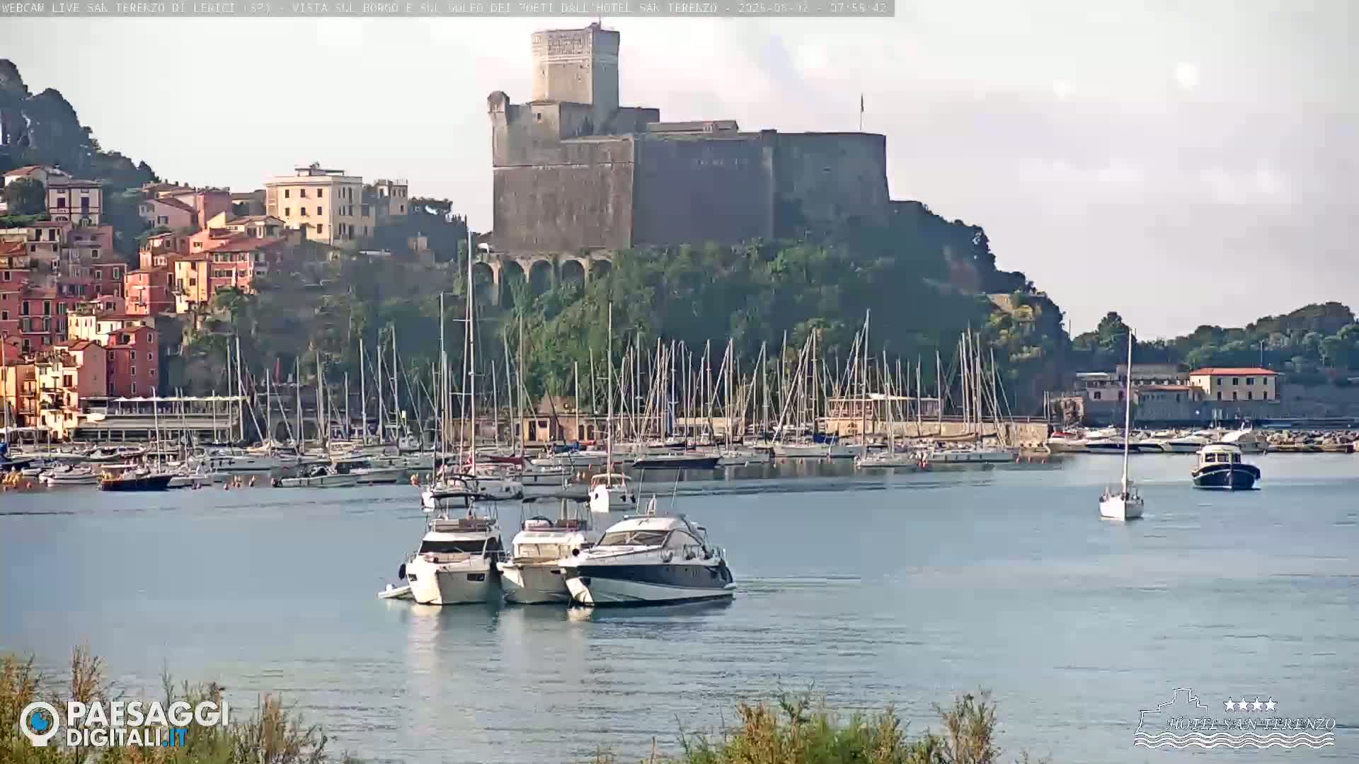  Lerici City & Coast Live Cam - La Spezia, Liguria, Italy