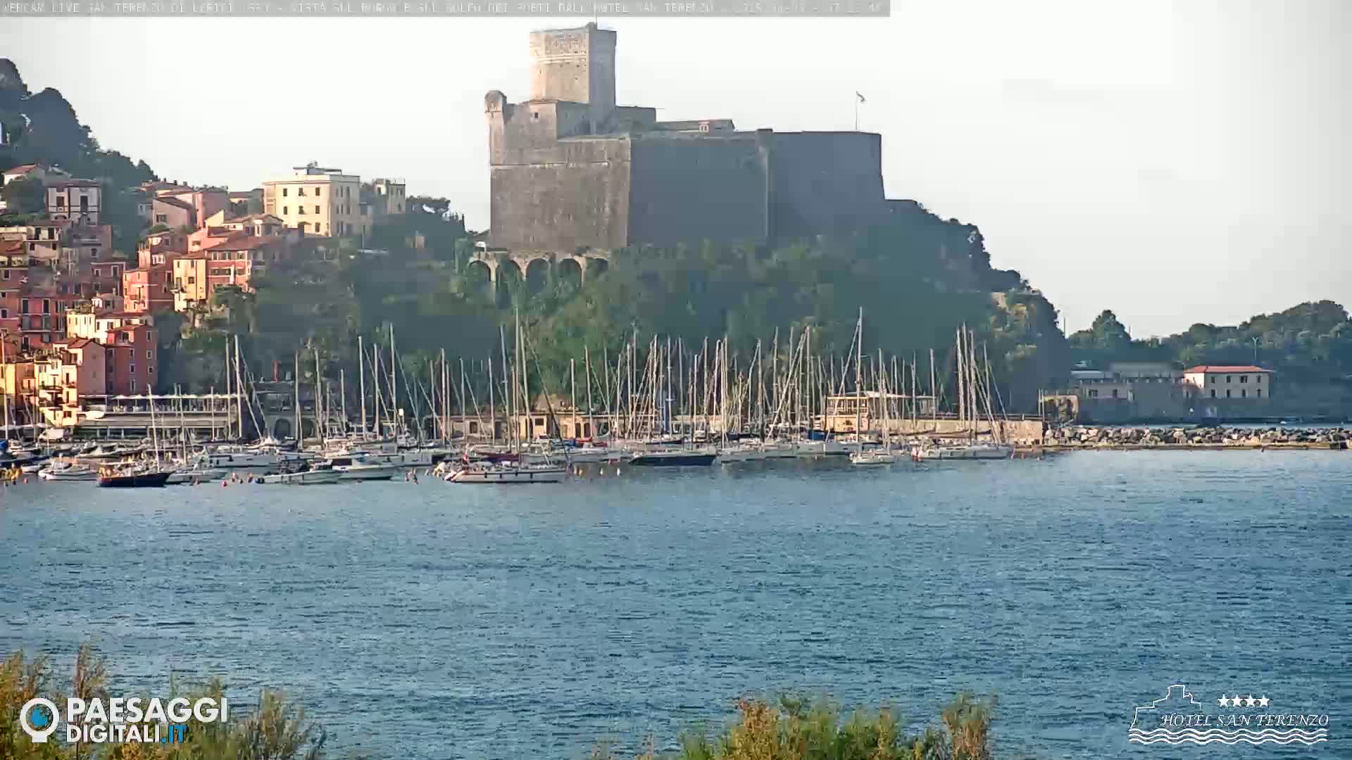  Lerici City & Coast Live Cam - La Spezia, Liguria, Italy