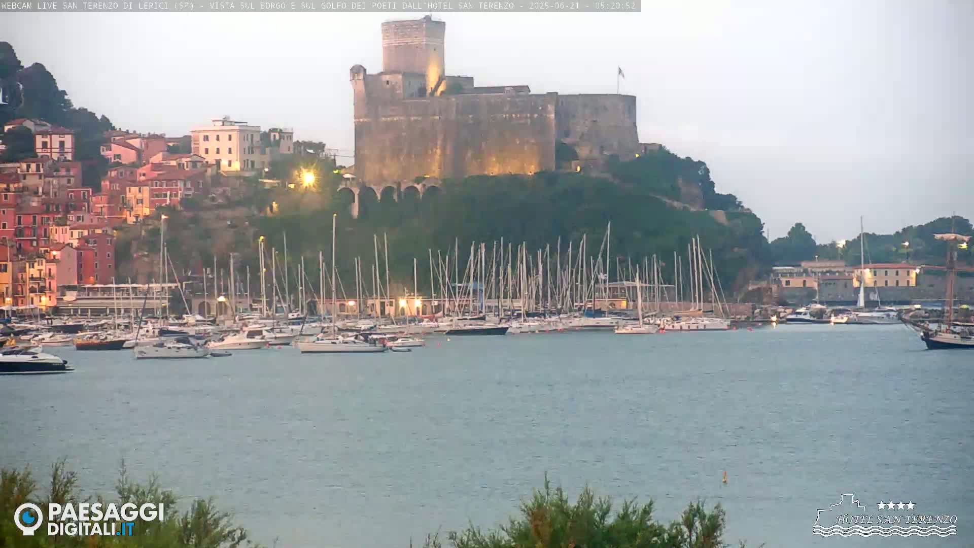  Lerici City & Coast Live Cam - La Spezia, Liguria, Italy