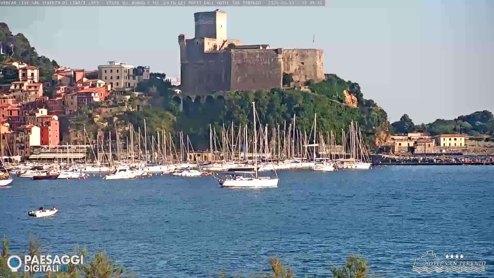  Lerici City & Coast Live Cam - La Spezia, Liguria, Italy