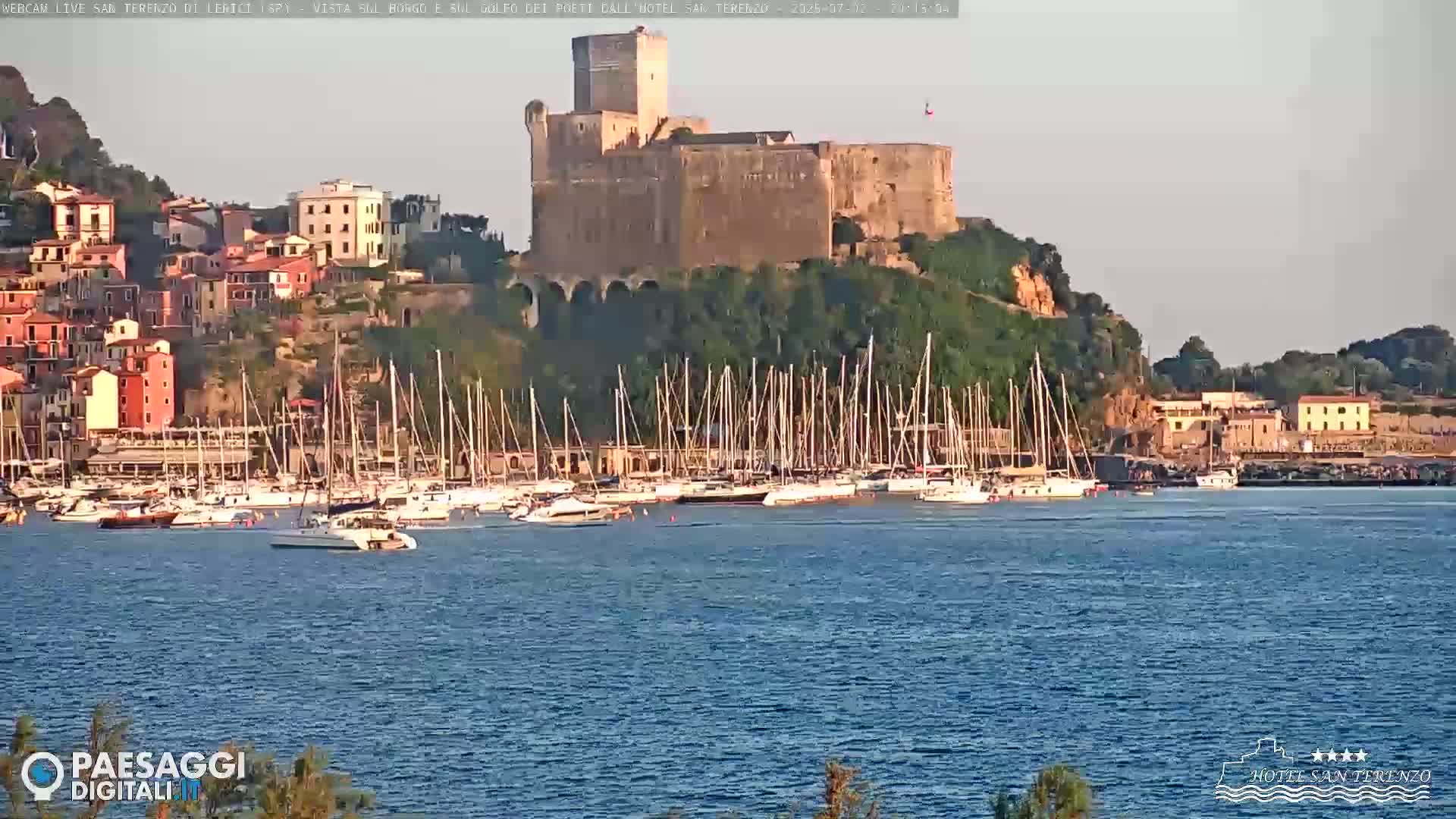  Lerici City & Coast Live Cam - La Spezia, Liguria, Italy