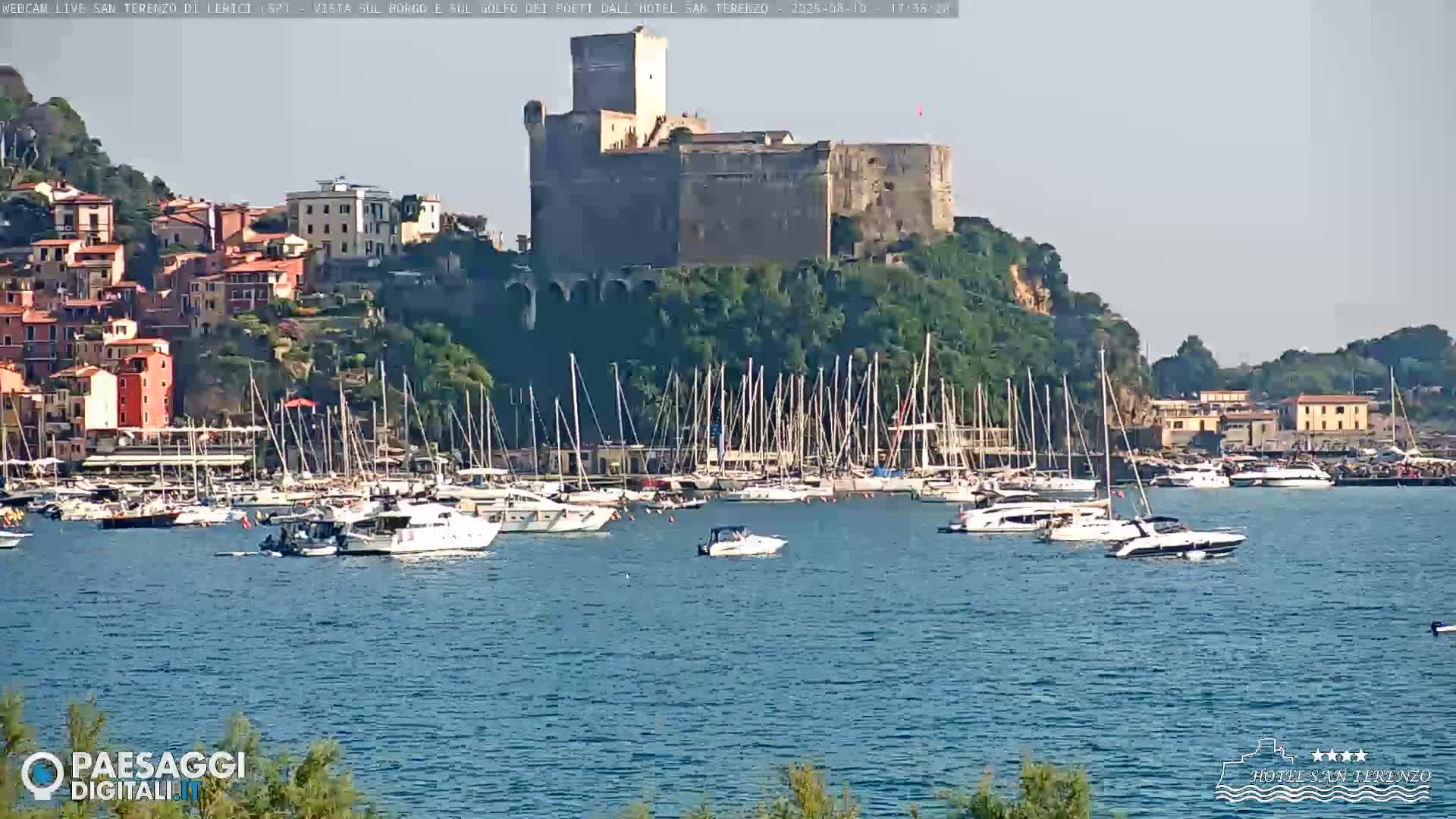  Lerici City & Coast Live Cam - La Spezia, Liguria, Italy