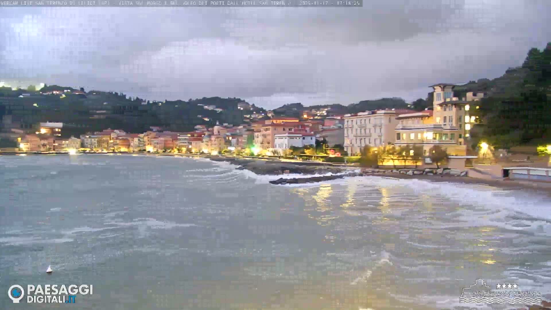  Lerici City & Coast Live Cam - La Spezia, Liguria, Italy