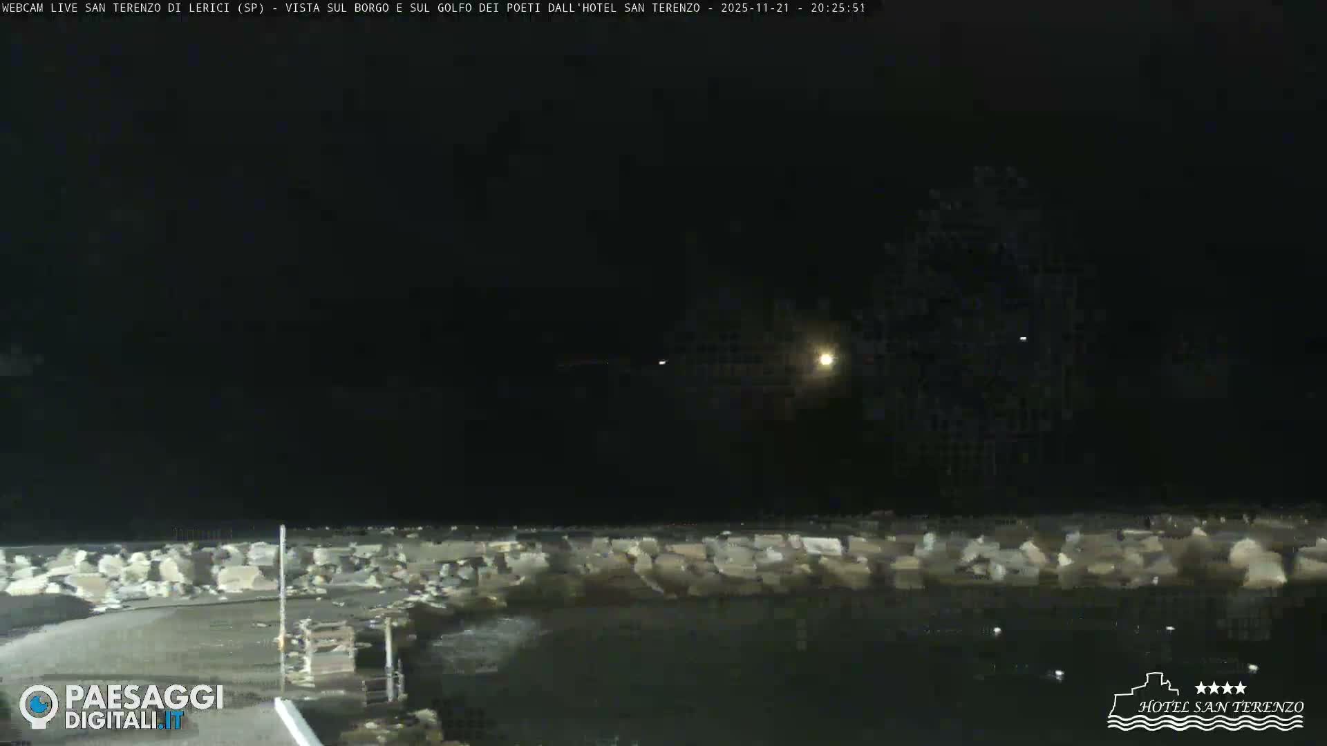  Lerici City & Coast Live Cam - La Spezia, Liguria, Italy