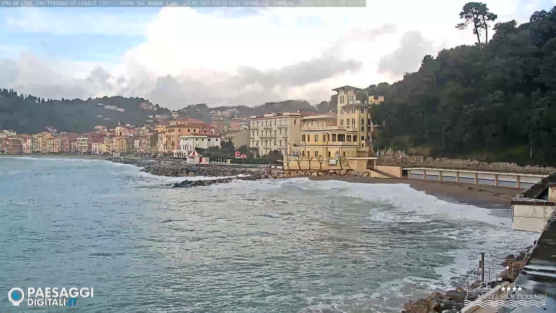  Lerici City & Coast Live Cam - La Spezia, Liguria, Italy