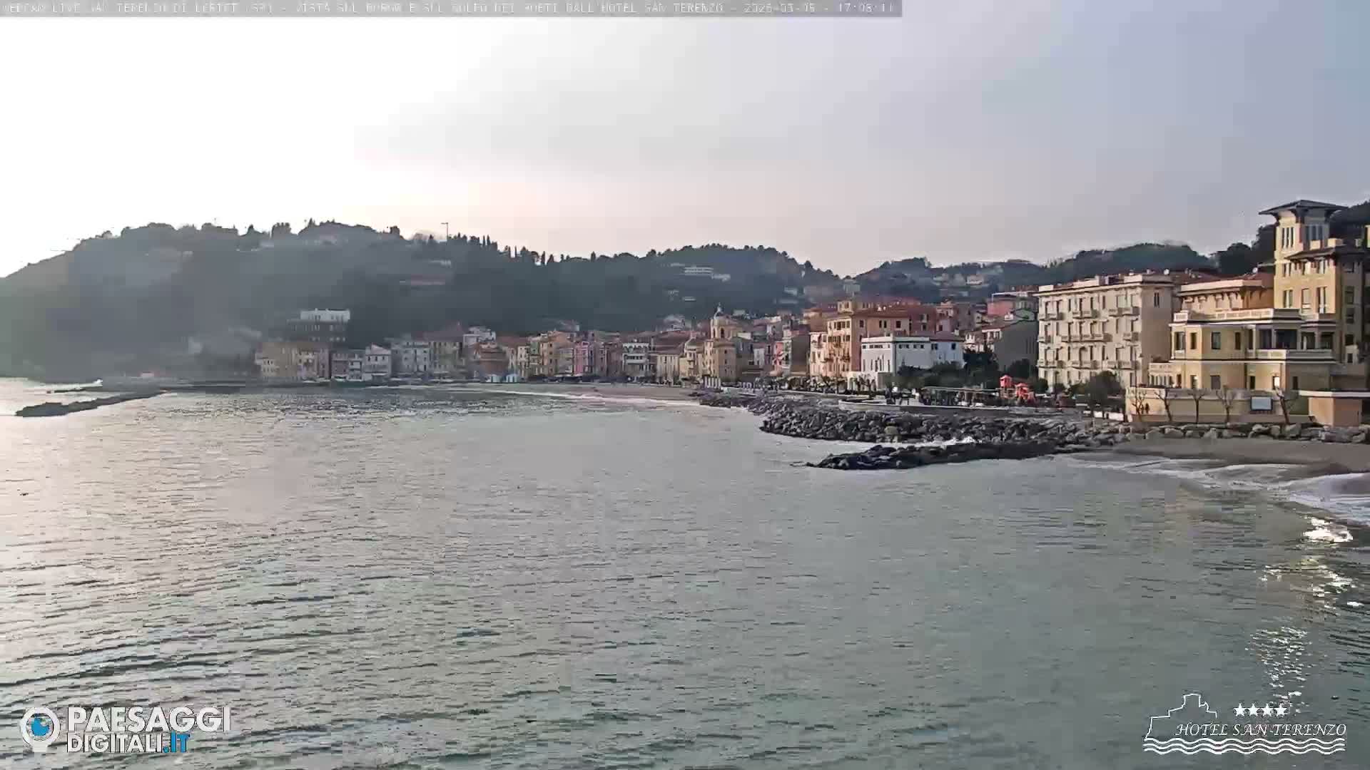  Lerici City & Coast Live Cam - La Spezia, Liguria, Italy
