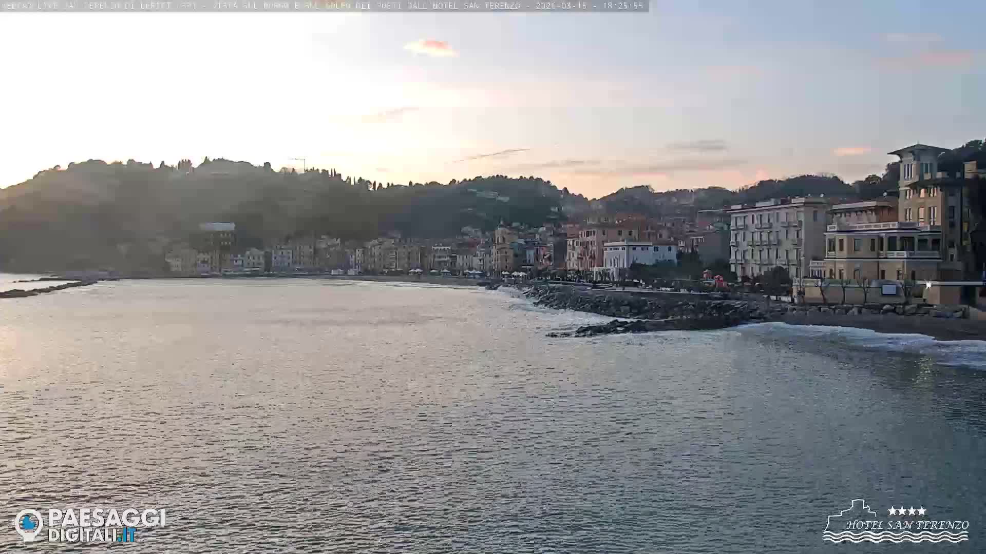  Lerici City & Coast Live Cam - La Spezia, Liguria, Italy
