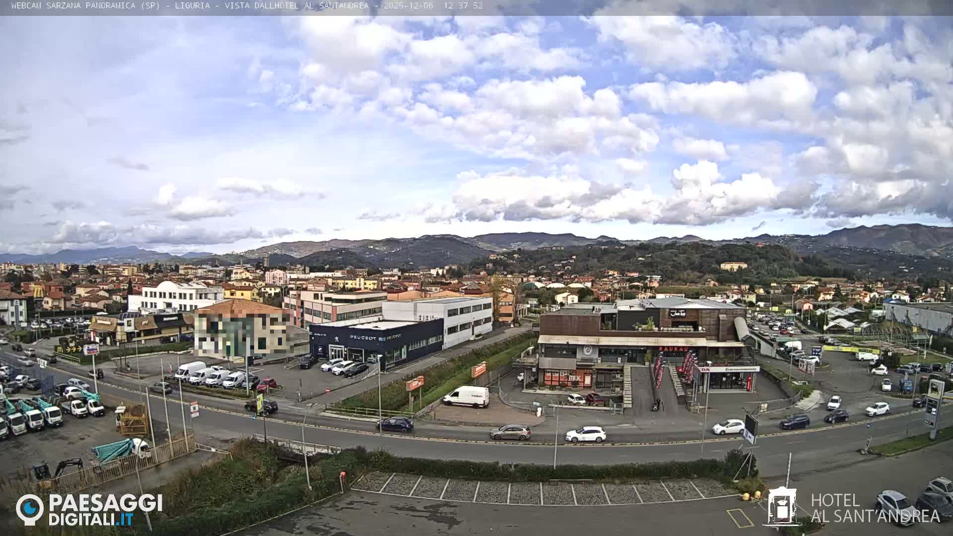 Sarzana City Live Cam  - La Spezia, Liguria, Italy