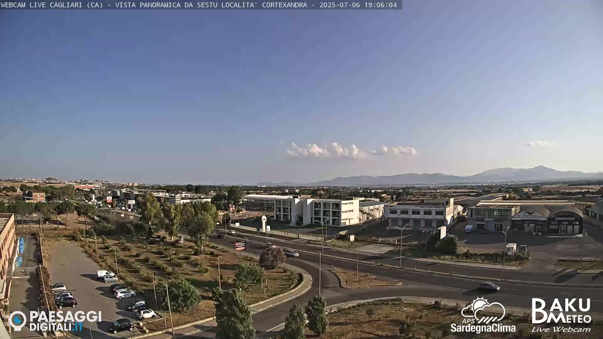  Cagliari City Live Cam - Sardinia, Italy