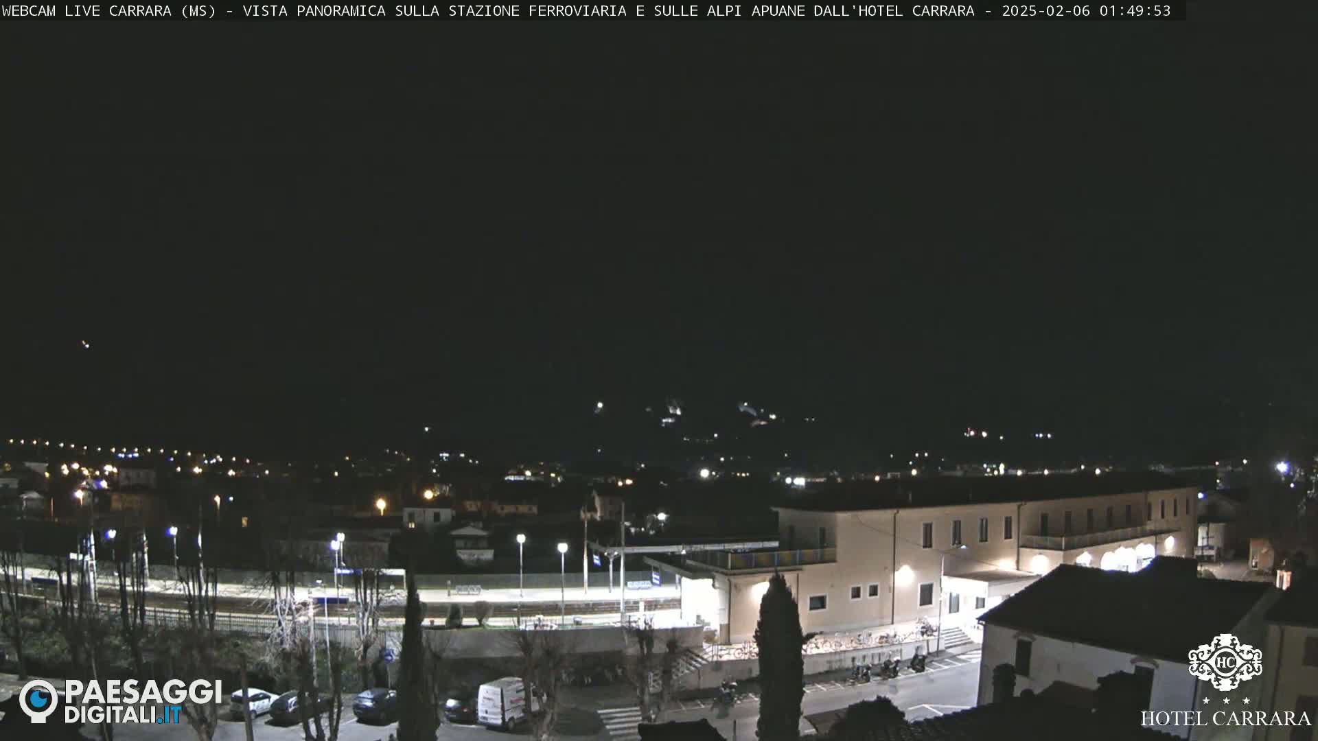  Carrara City Railway Station & Panaromic Natural Alps Park Live Cam - Massa & Carrara, Tuscany, Italy