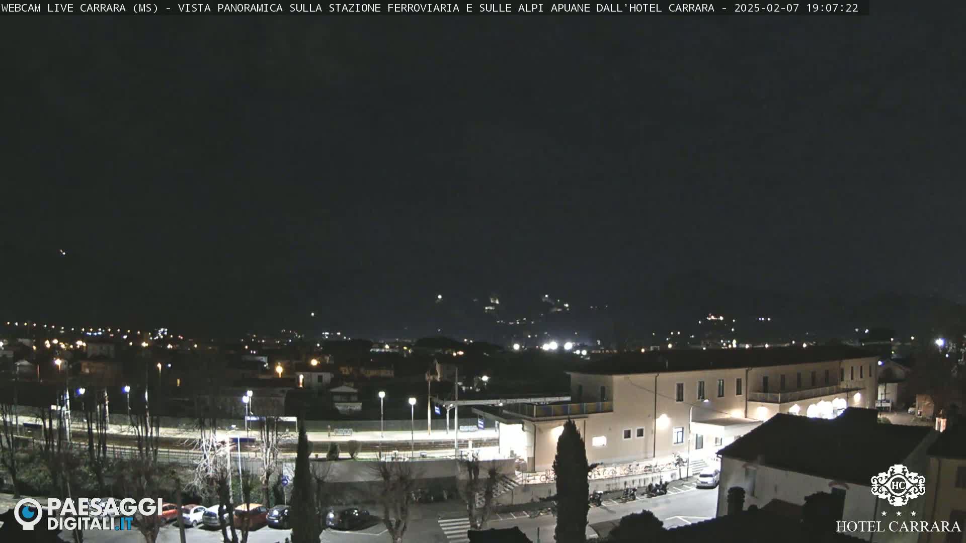  Carrara City Railway Station & Panaromic Natural Alps Park Live Cam - Massa & Carrara, Tuscany, Italy