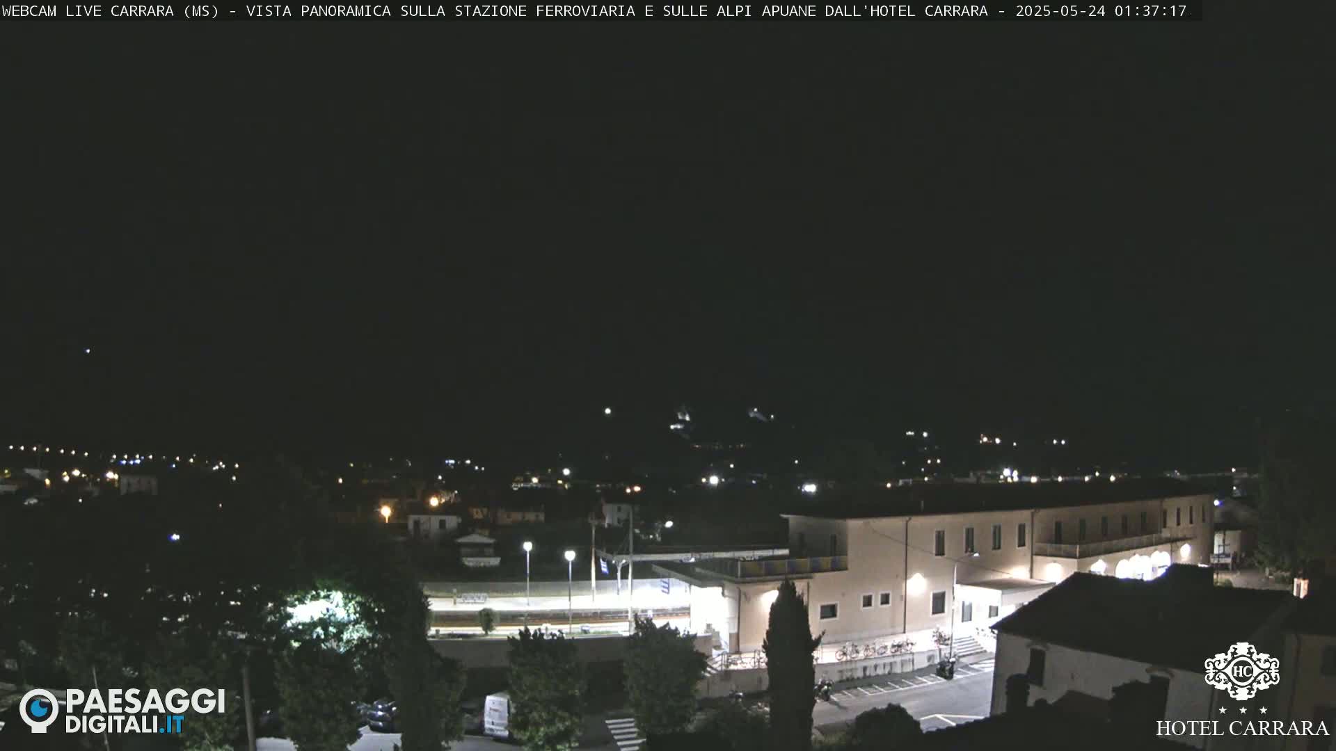  Carrara City Railway Station & Panaromic Natural Alps Park Live Cam - Massa & Carrara, Tuscany, Italy