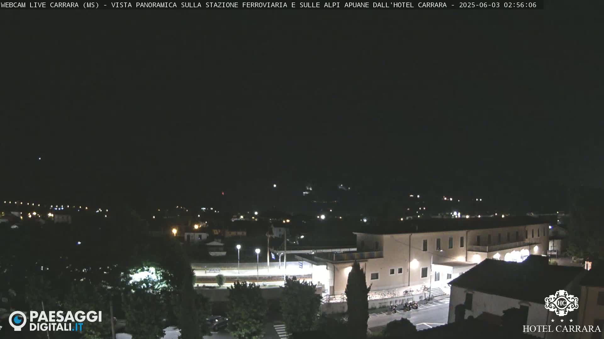  Carrara City Railway Station & Panaromic Natural Alps Park Live Cam - Massa & Carrara, Tuscany, Italy