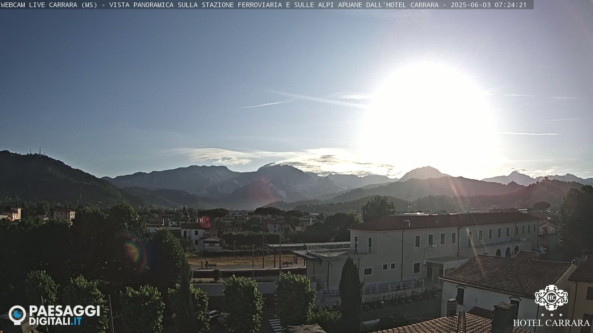  Carrara City Railway Station & Panaromic Natural Alps Park Live Cam - Massa & Carrara, Tuscany, Italy